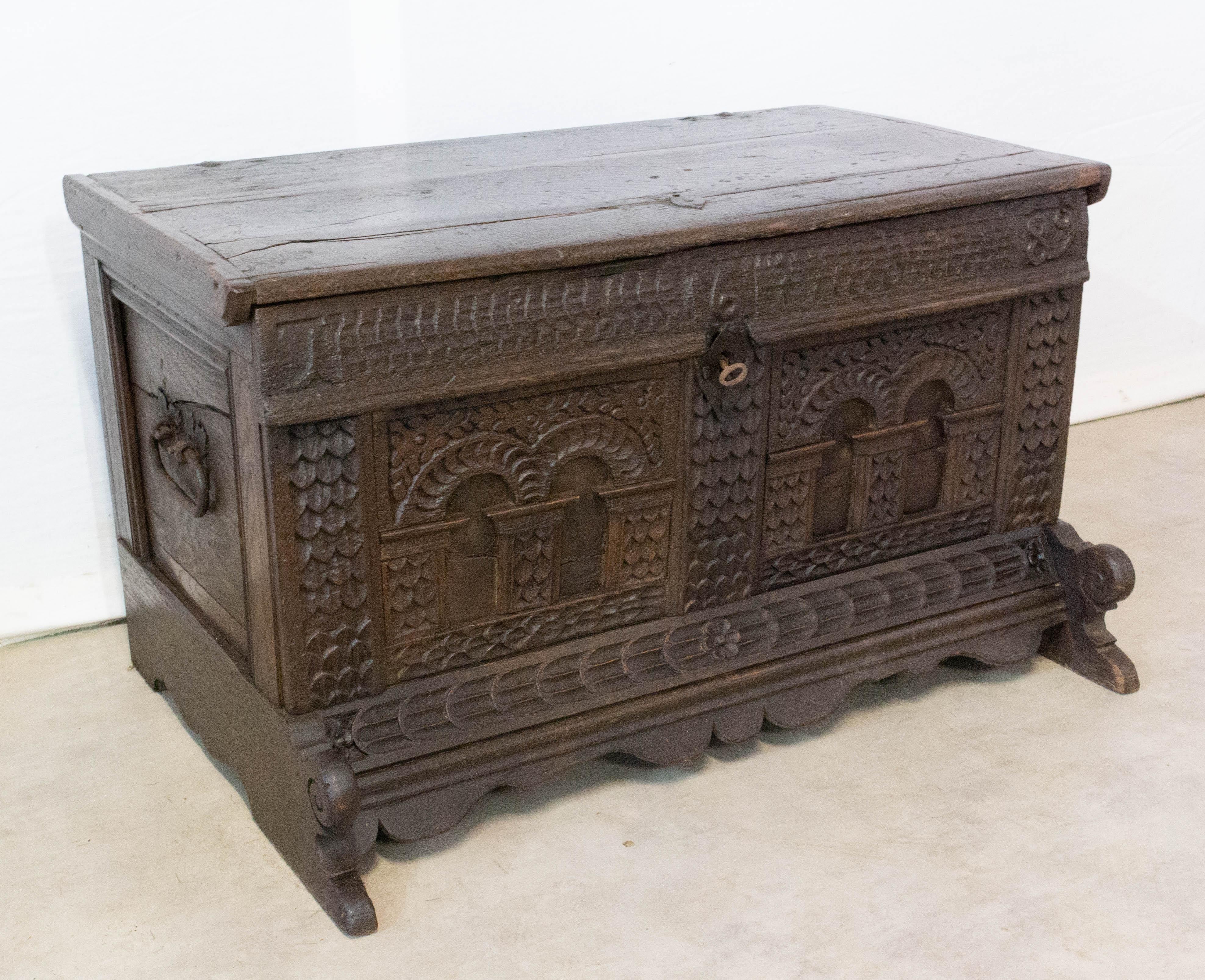 Coffer or chest French 17th century carved oak
French Provincial Country House
Very decorative and full of character
The top of the interior of the chest is divided to allow small objects to be stored. 
The date of manufacture is carved on the