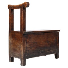 17th Century Chestnut Fireside Primitive Box-Bench From The Auvergne