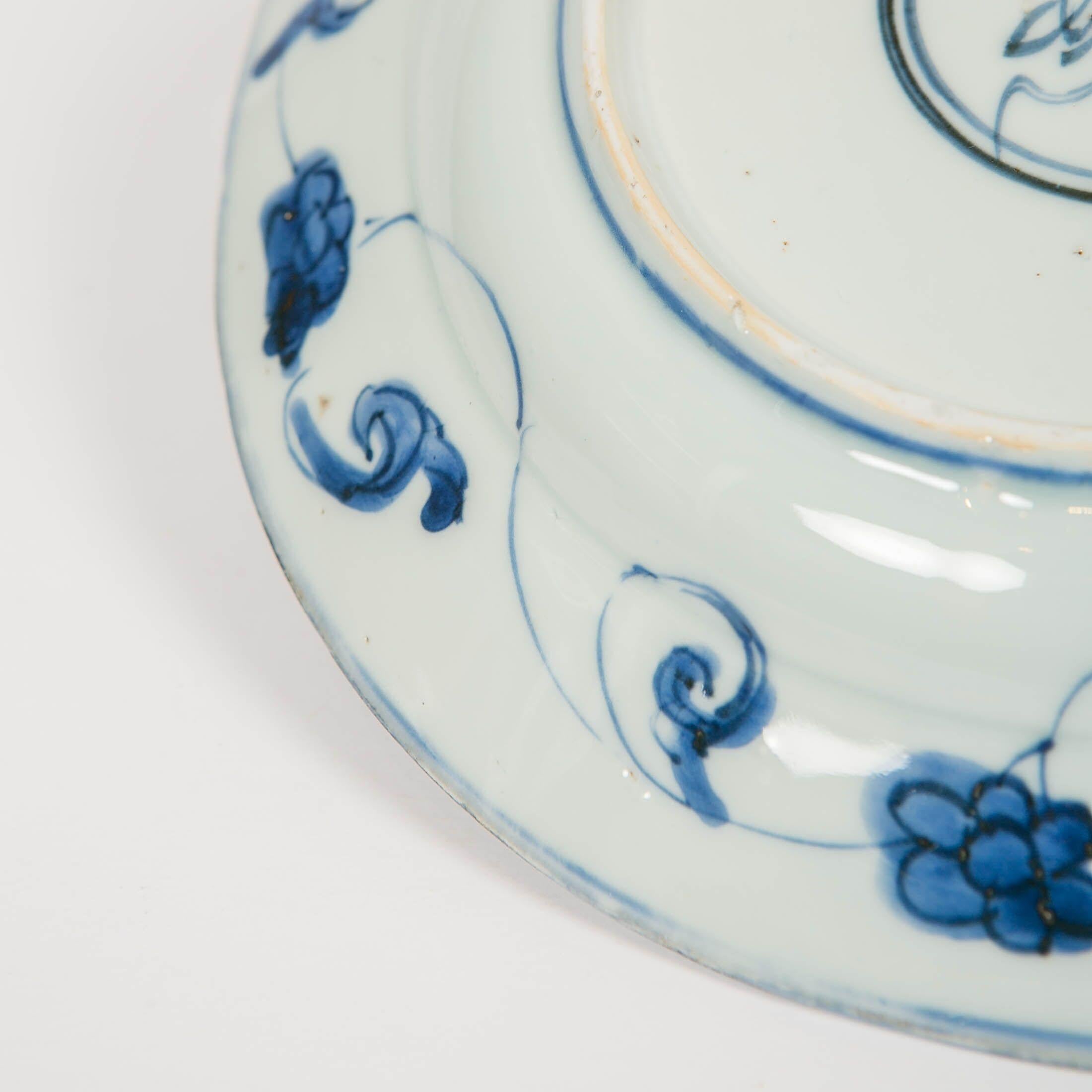 Hand-Painted Antique 17th Century Chinese Blue and White Plate Made circa 1660