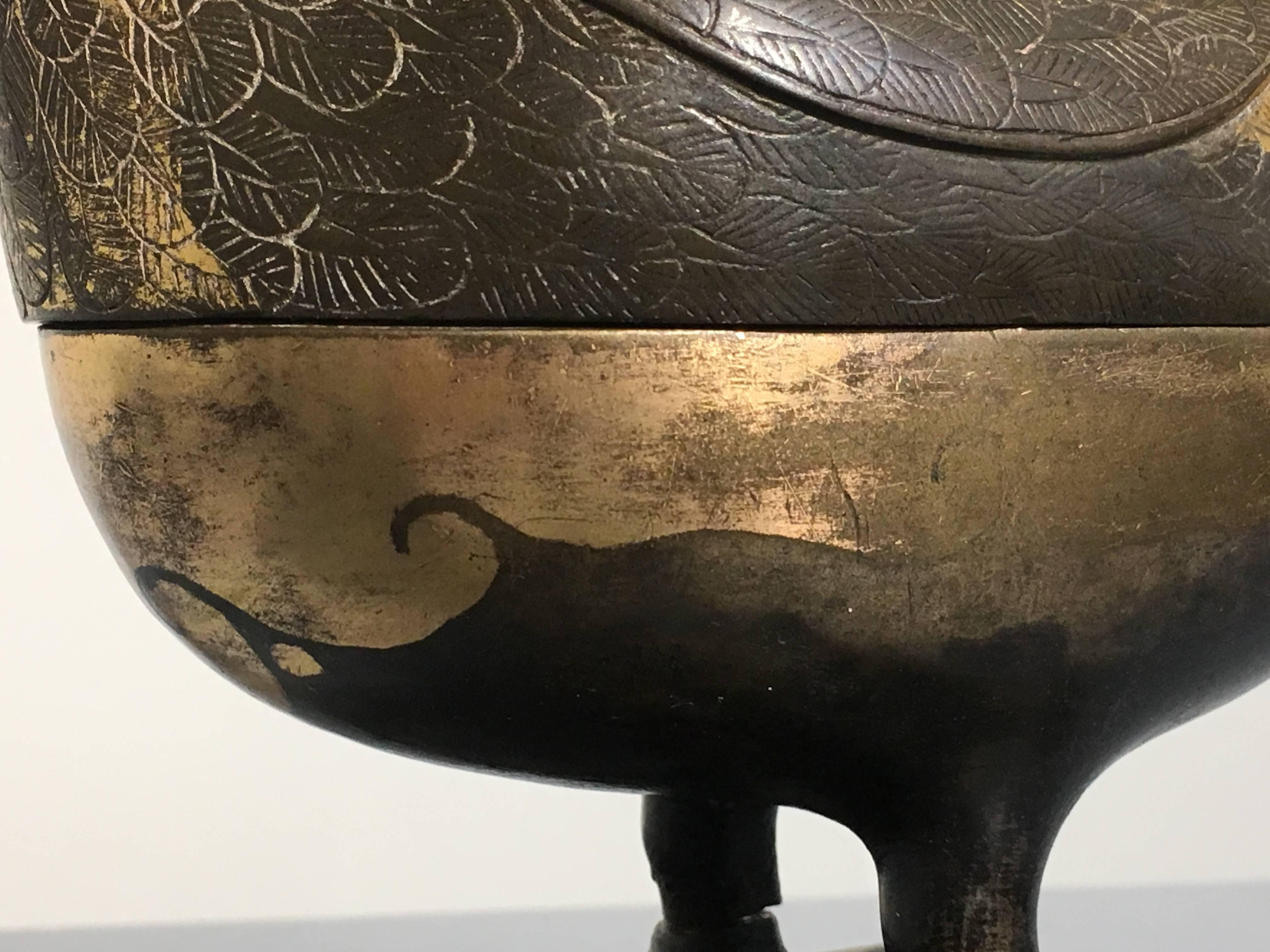 17th Century Chinese Late Ming Dynasty Gilt Bronze Duck form Censer 6