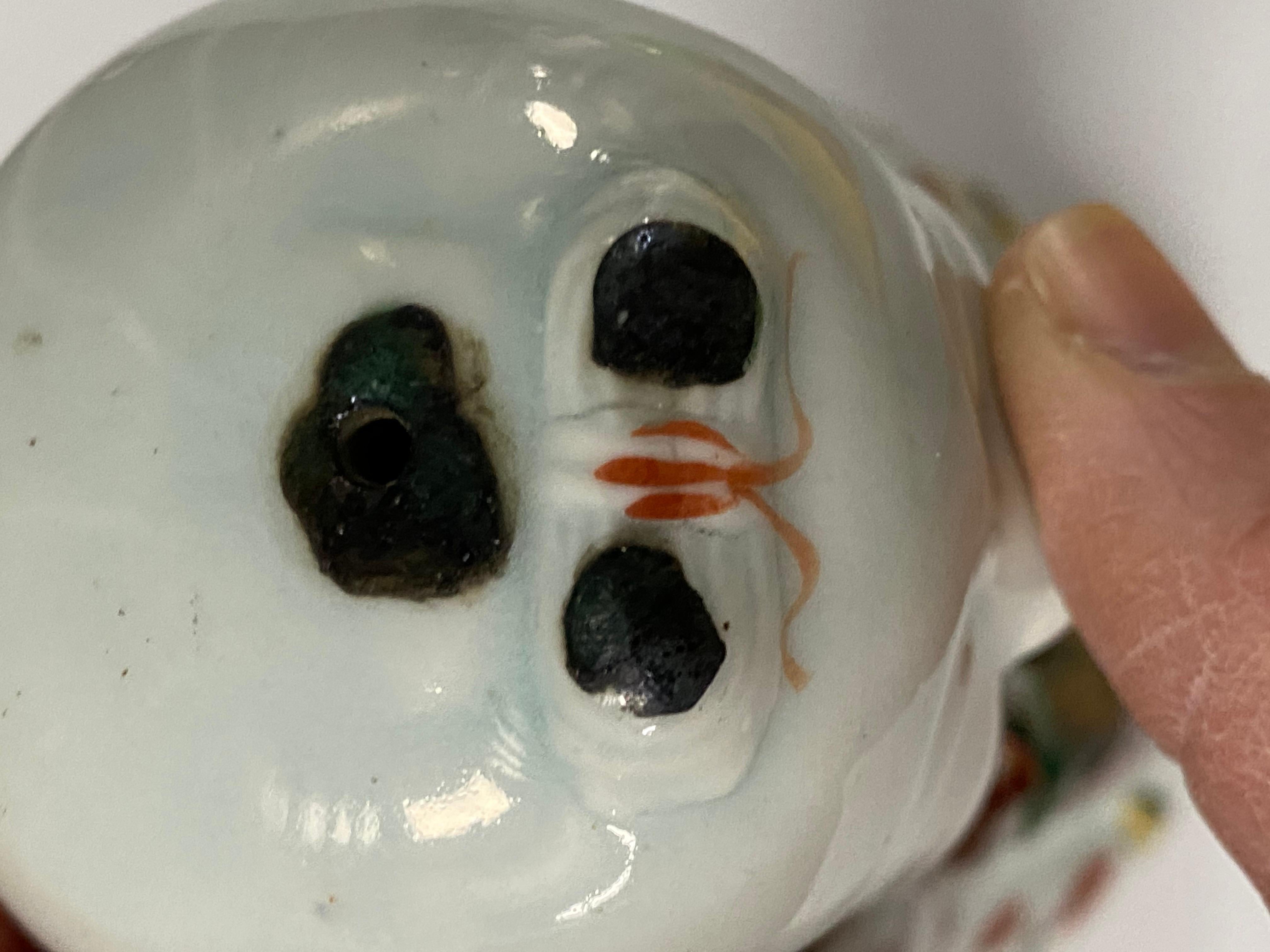 17th Century Chinese Porcelain Ho Ho Boy Figure in Wucai/Famille Vert Glaze For Sale 7