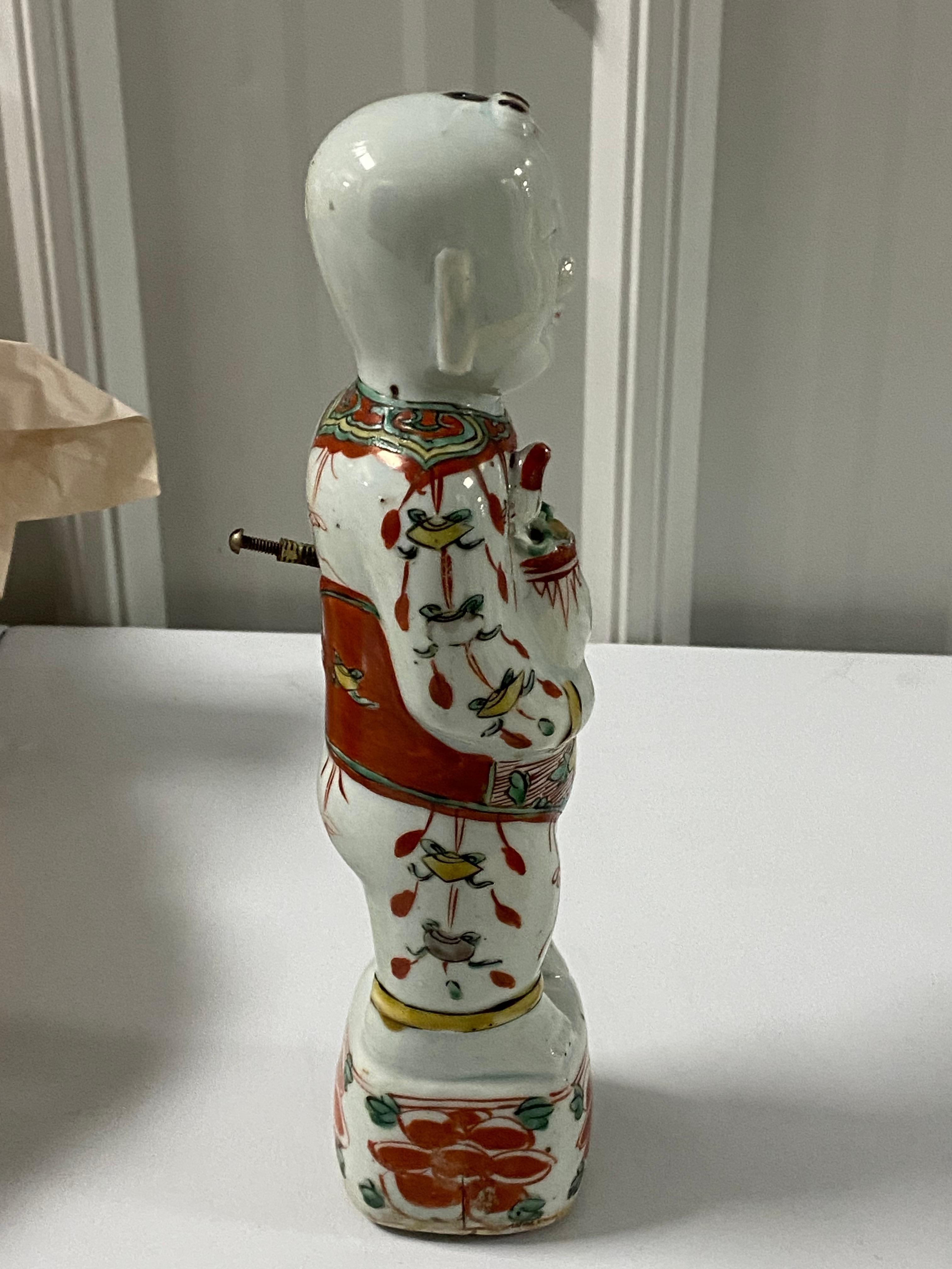17th Century Chinese Porcelain Ho Ho Boy Figure in Wucai/Famille Vert Glaze For Sale 1
