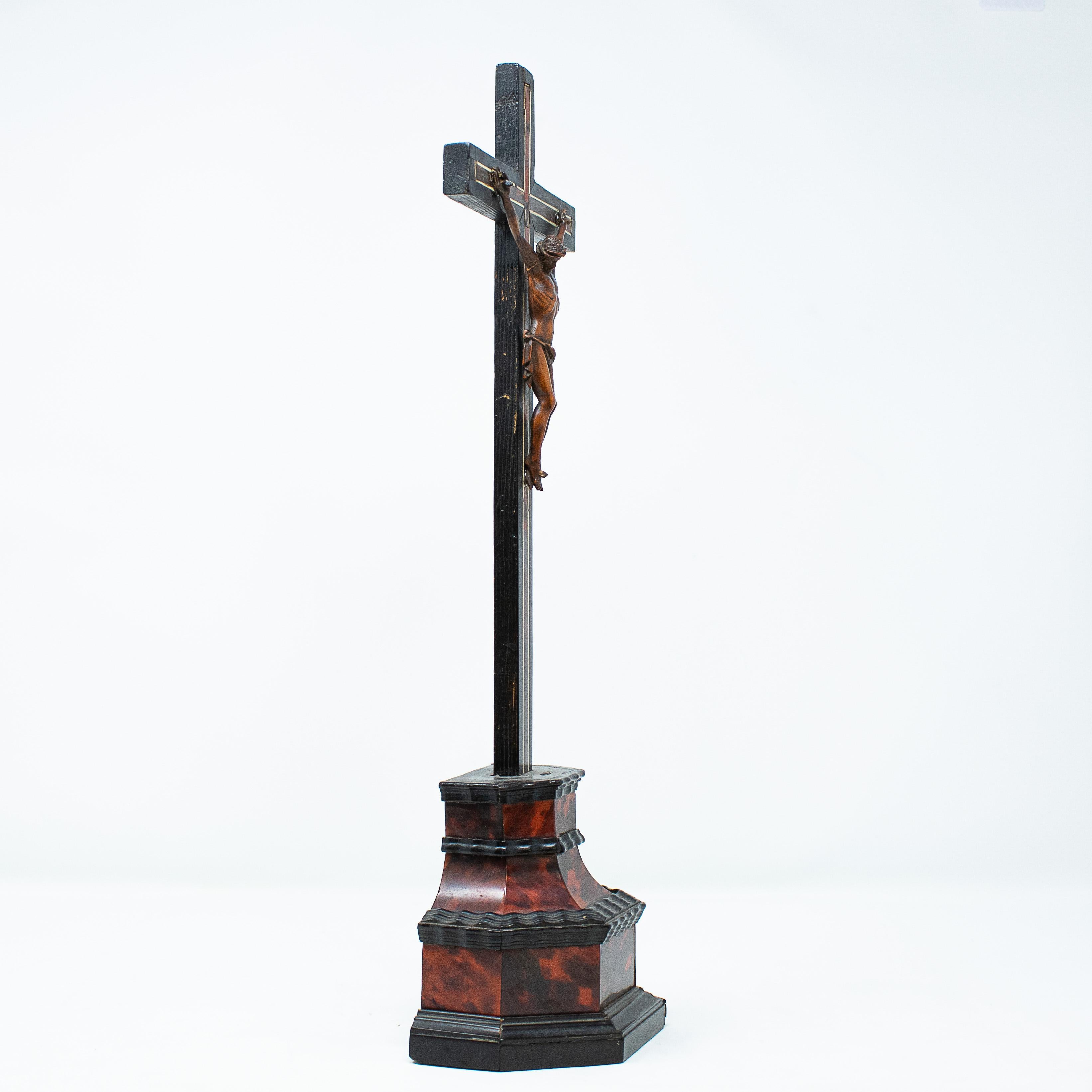 Italian 17th Century Cricifix Boxwood For Sale