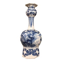 Vaso a balaustro Delft olandese del XVII secolo con decorazione di paesaggio in stile cineserie