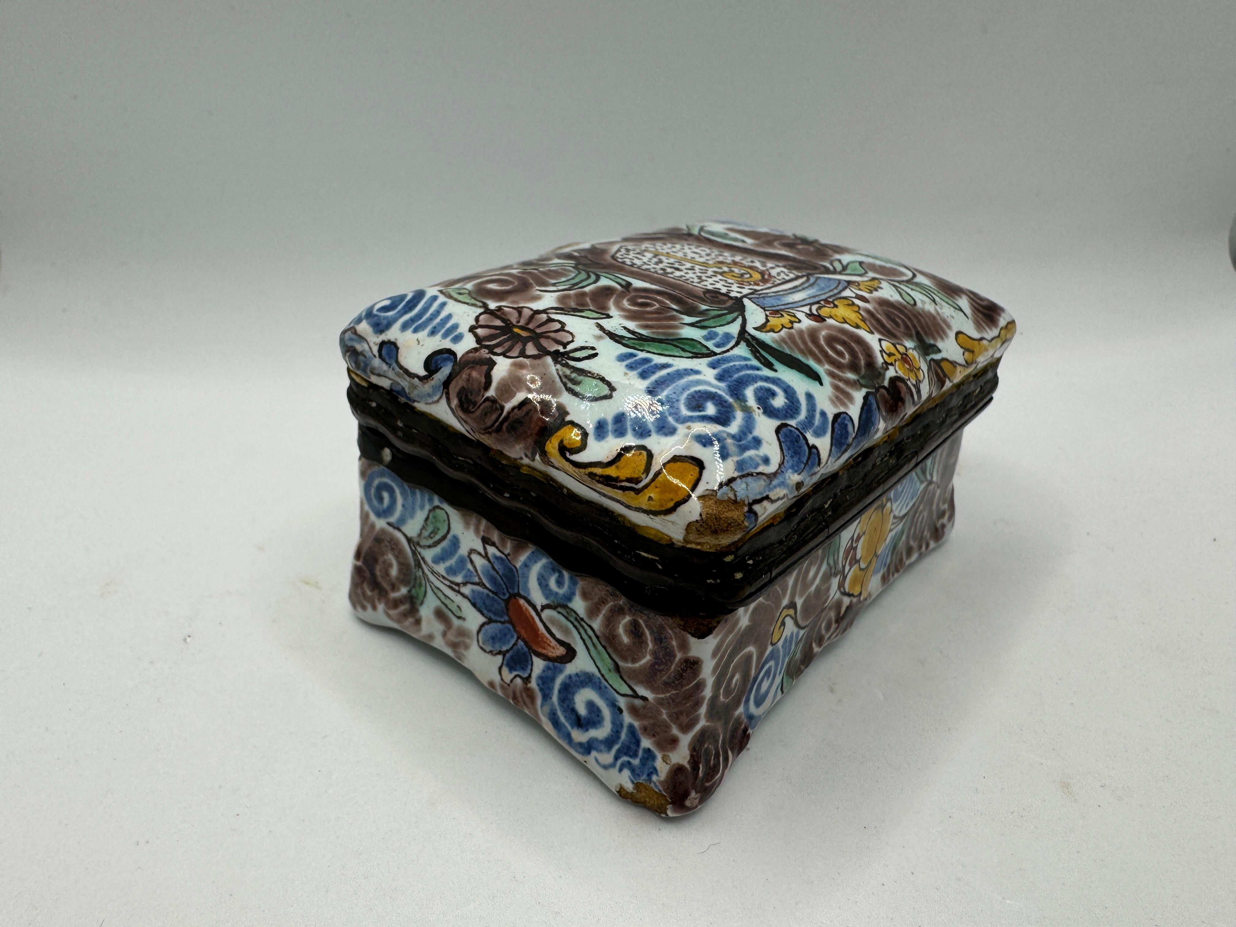 Niederländische Delft Schnupftabakdose aus dem 17. (Delfter Blau) im Angebot
