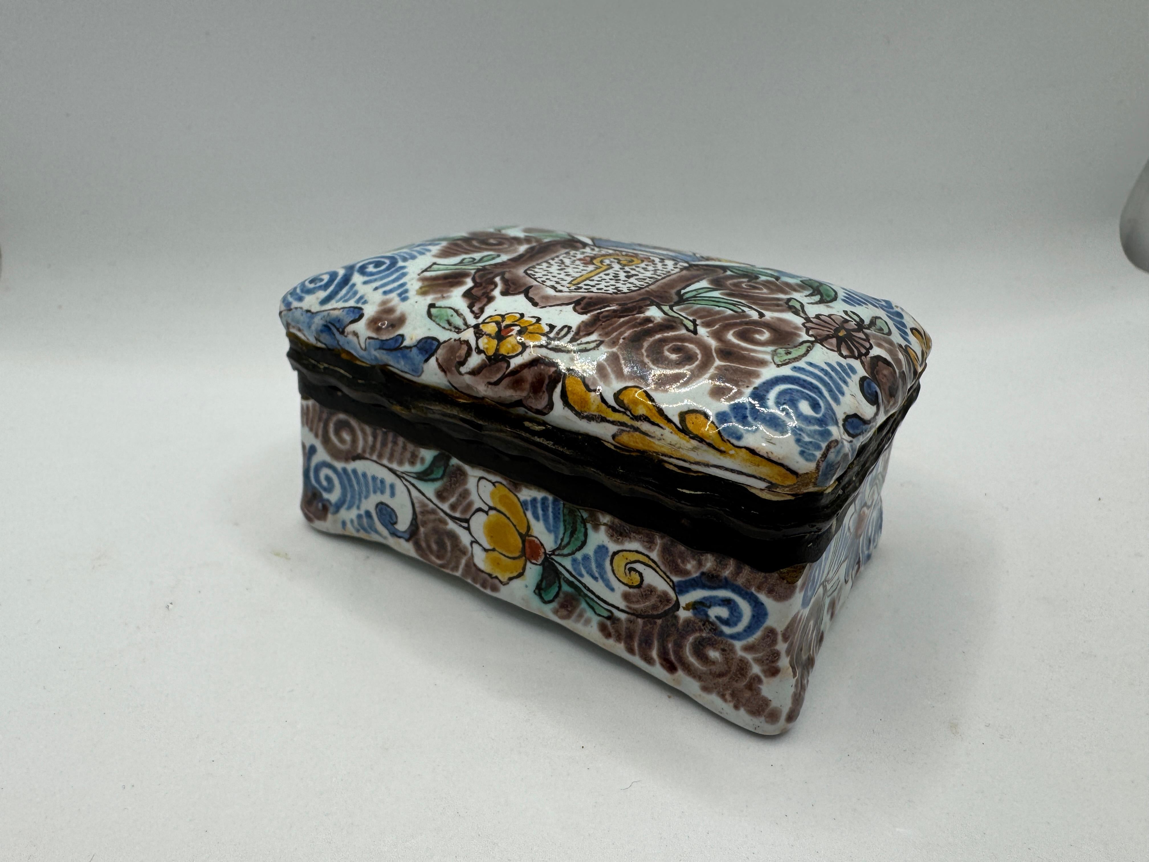Niederländische Delft Schnupftabakdose aus dem 17. im Angebot 2