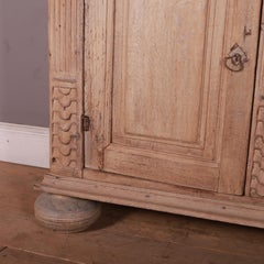 17th Century Dutch Linen Cupboard