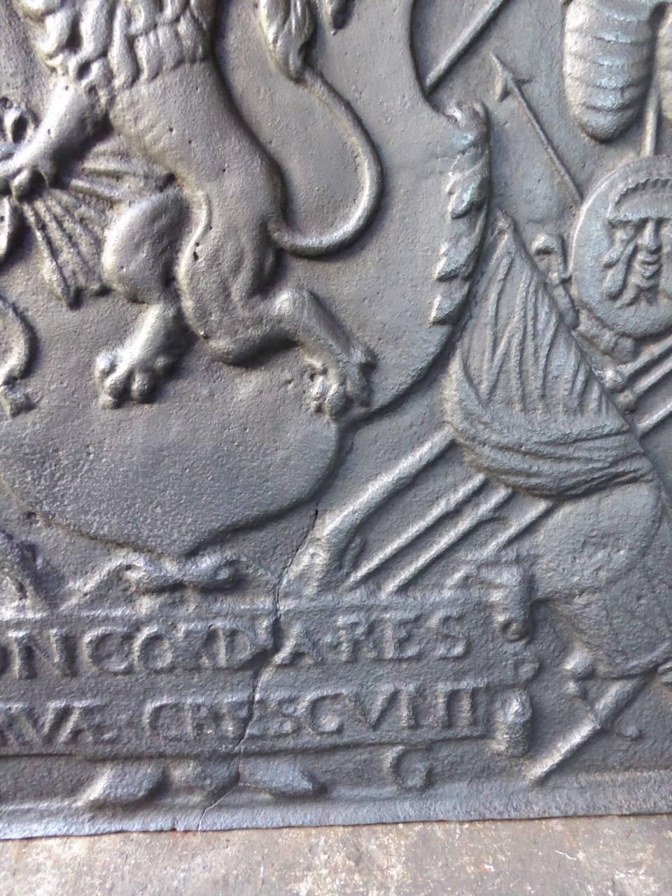 17th Century Dutch Louis XIV 'Coat of Arms' Fireback 2