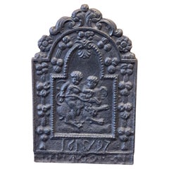17th Century Dutch Louis XIV 'Cupids' Fireback