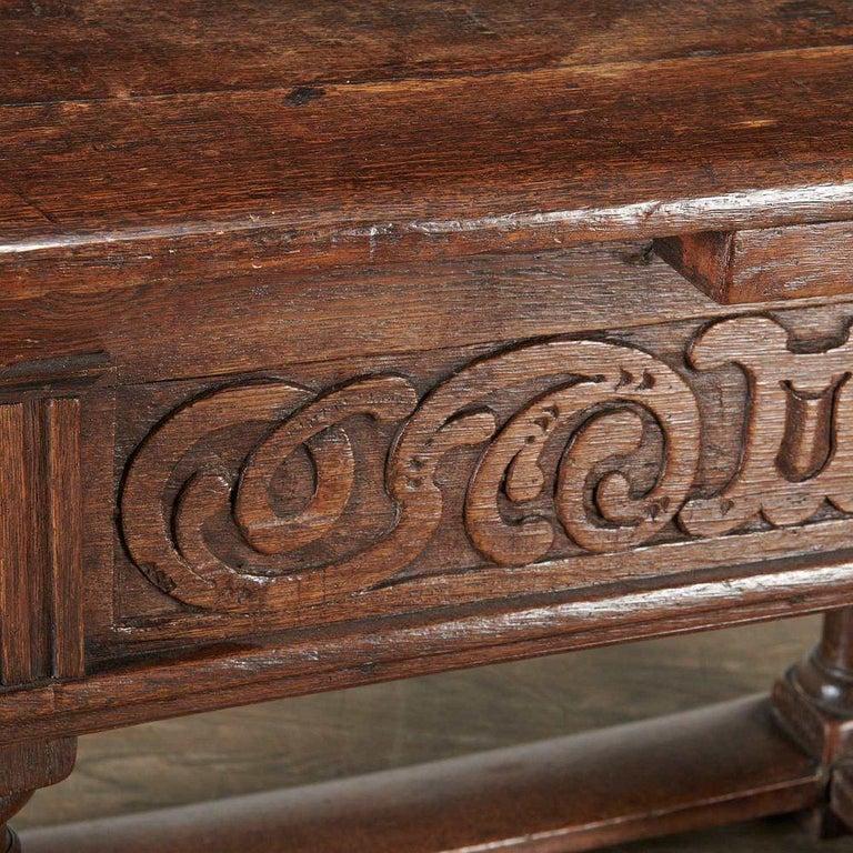 17th Century Dutch Oak Jacobean Withdraw Table 11