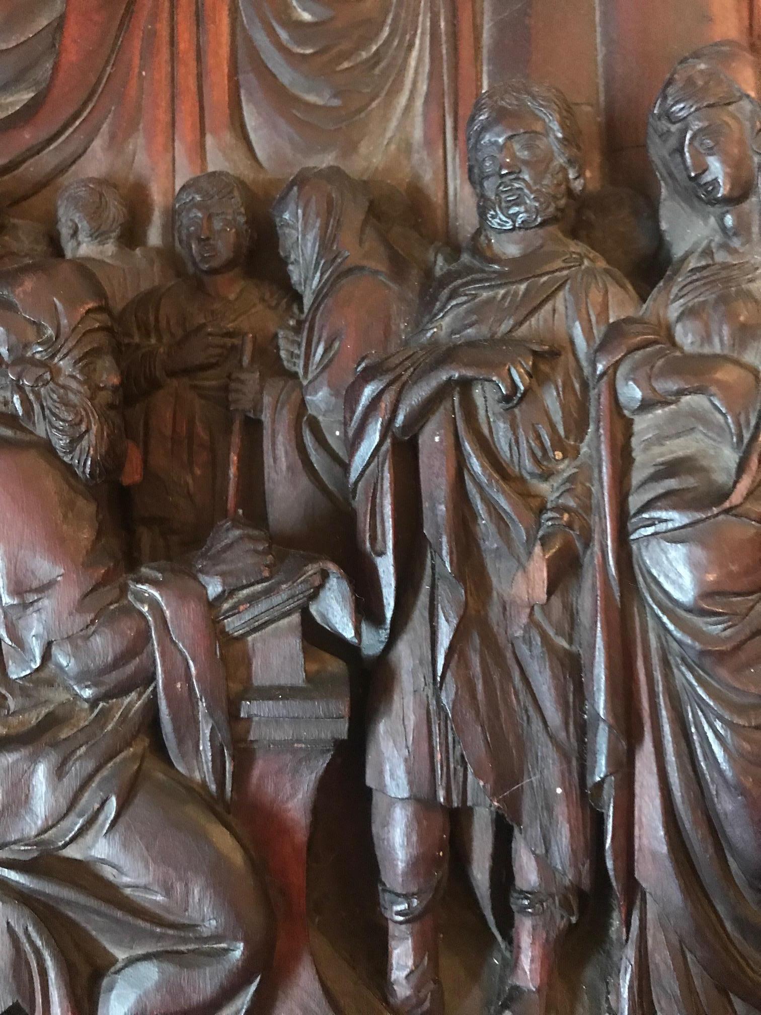 Bois Groupe de figurines religieuses en bois sculpté flamand du 17ème siècle, début de l'ère baroque en vente