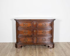 17th-century Emilian Chest Of Drawers In Solid Walnut