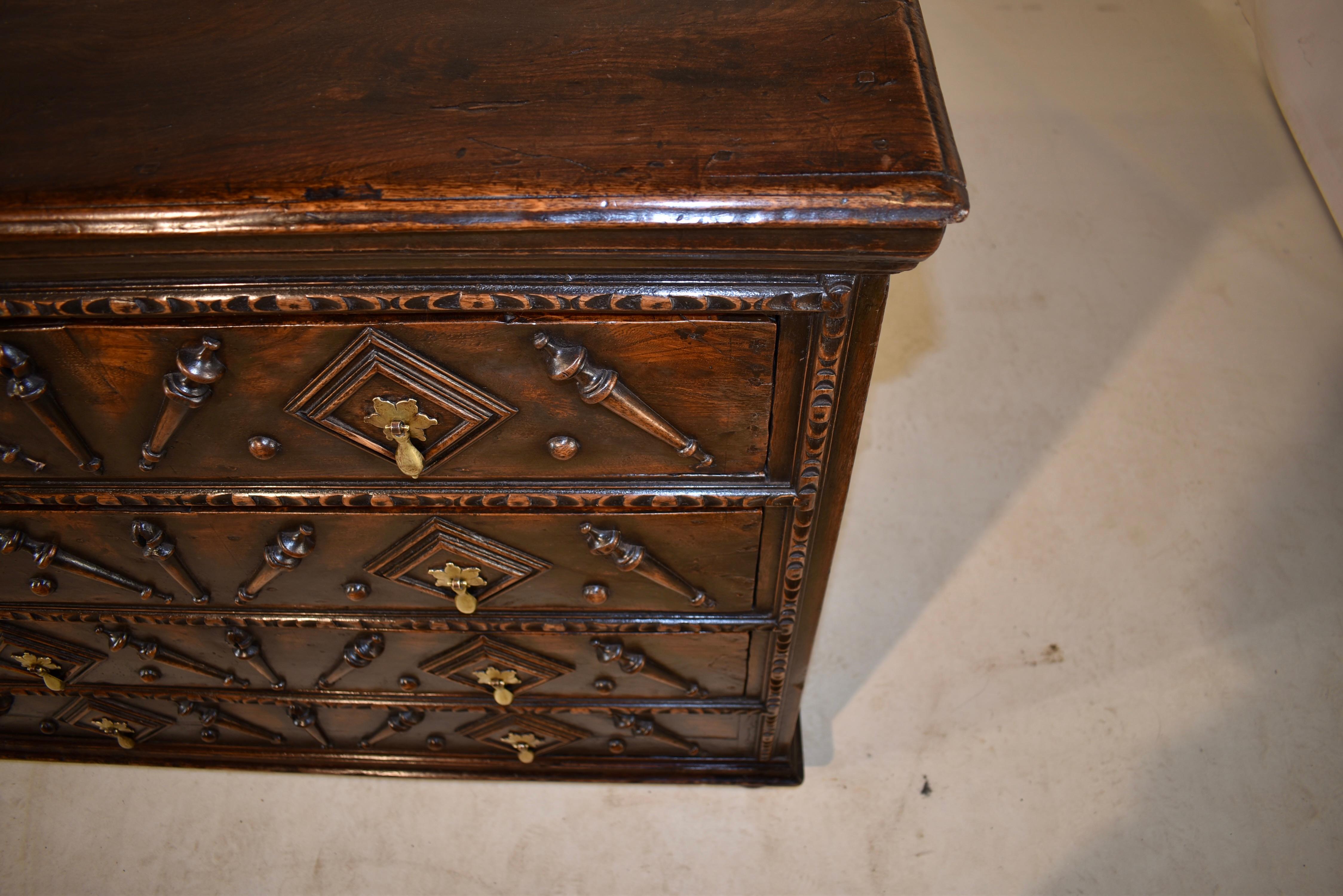 17th Century English Chest of Drawers For Sale 3