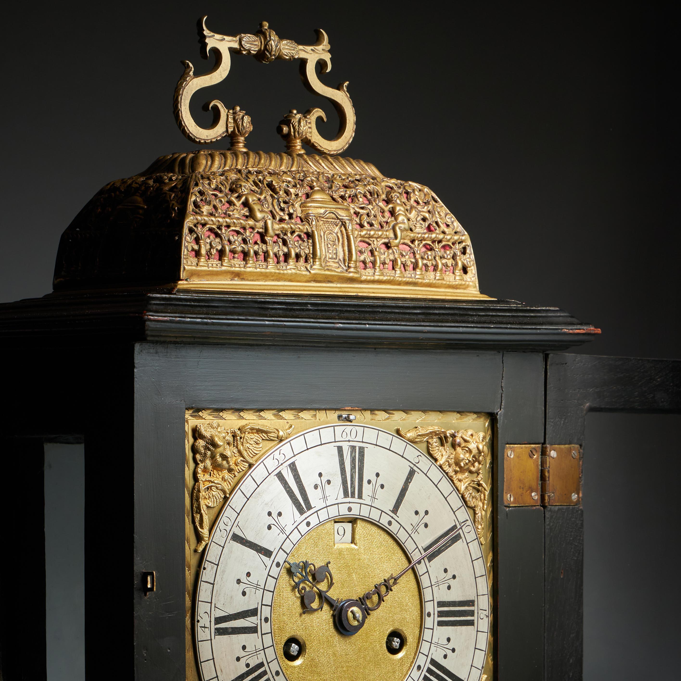 17th Century English eight-day spring-driven table clock, by John Wrench For Sale 3