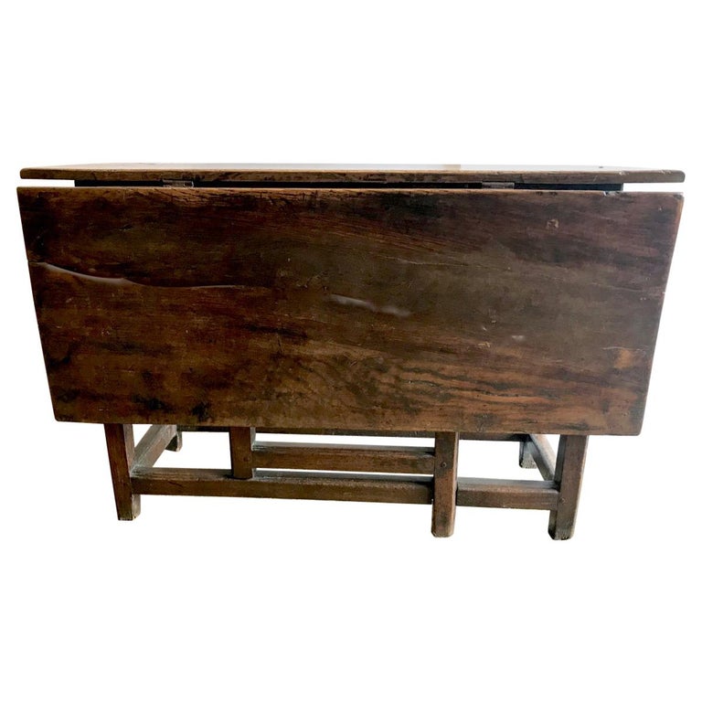 17th Century English Gateleg Table For Sale At 1stdibs