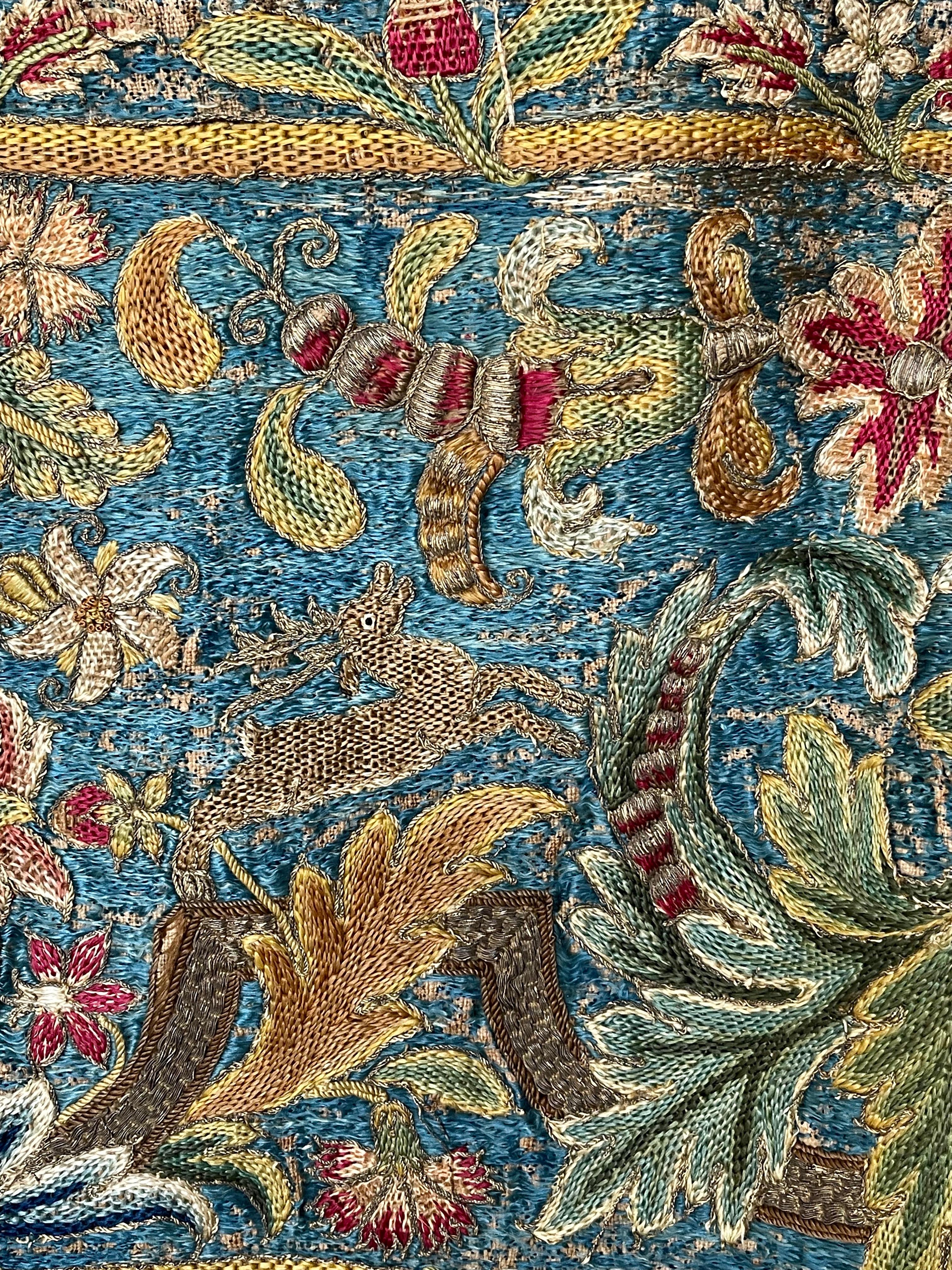 Panneau de broderie anglaise du 17e siècle en vente 8