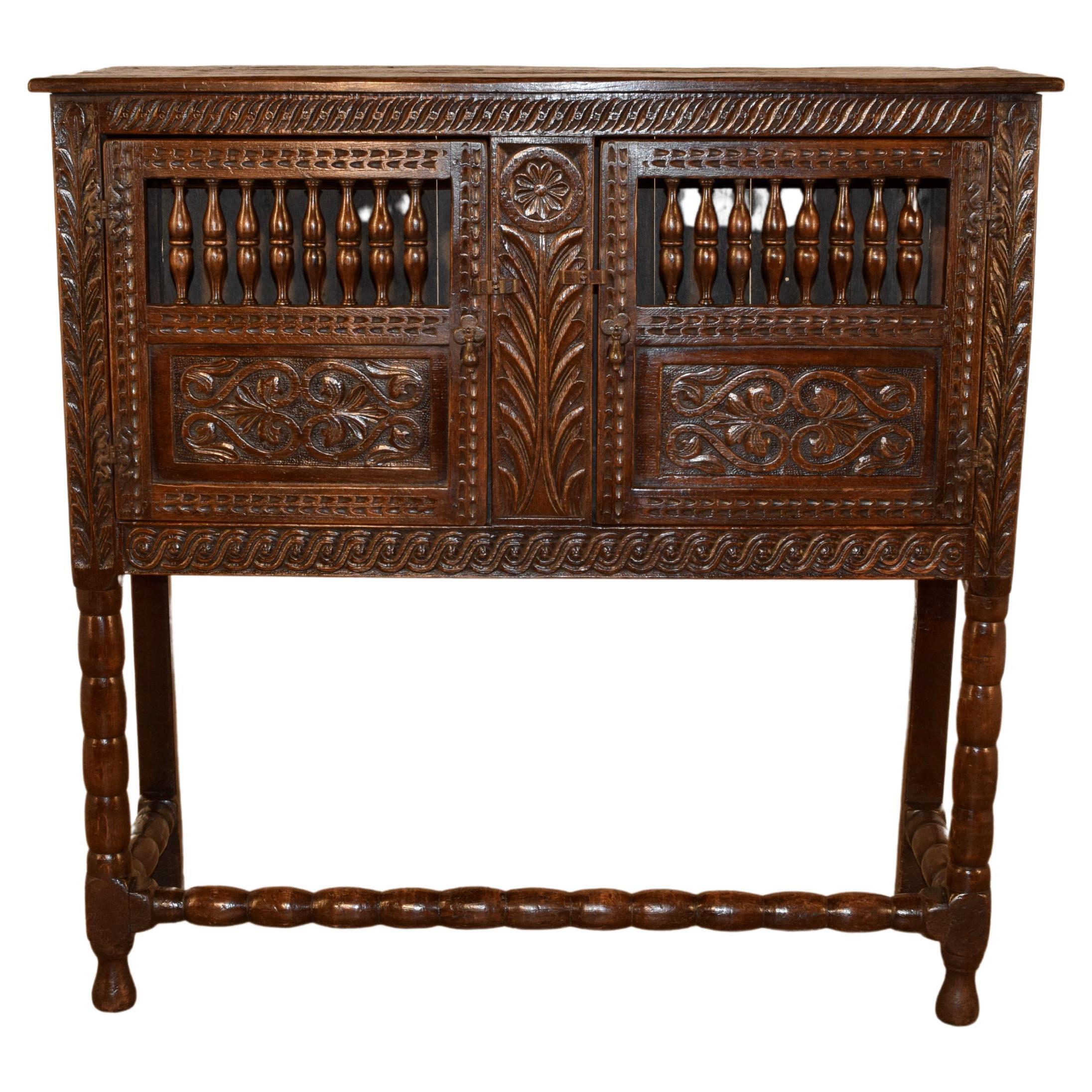 17th Century English Oak Aumbrey For Sale