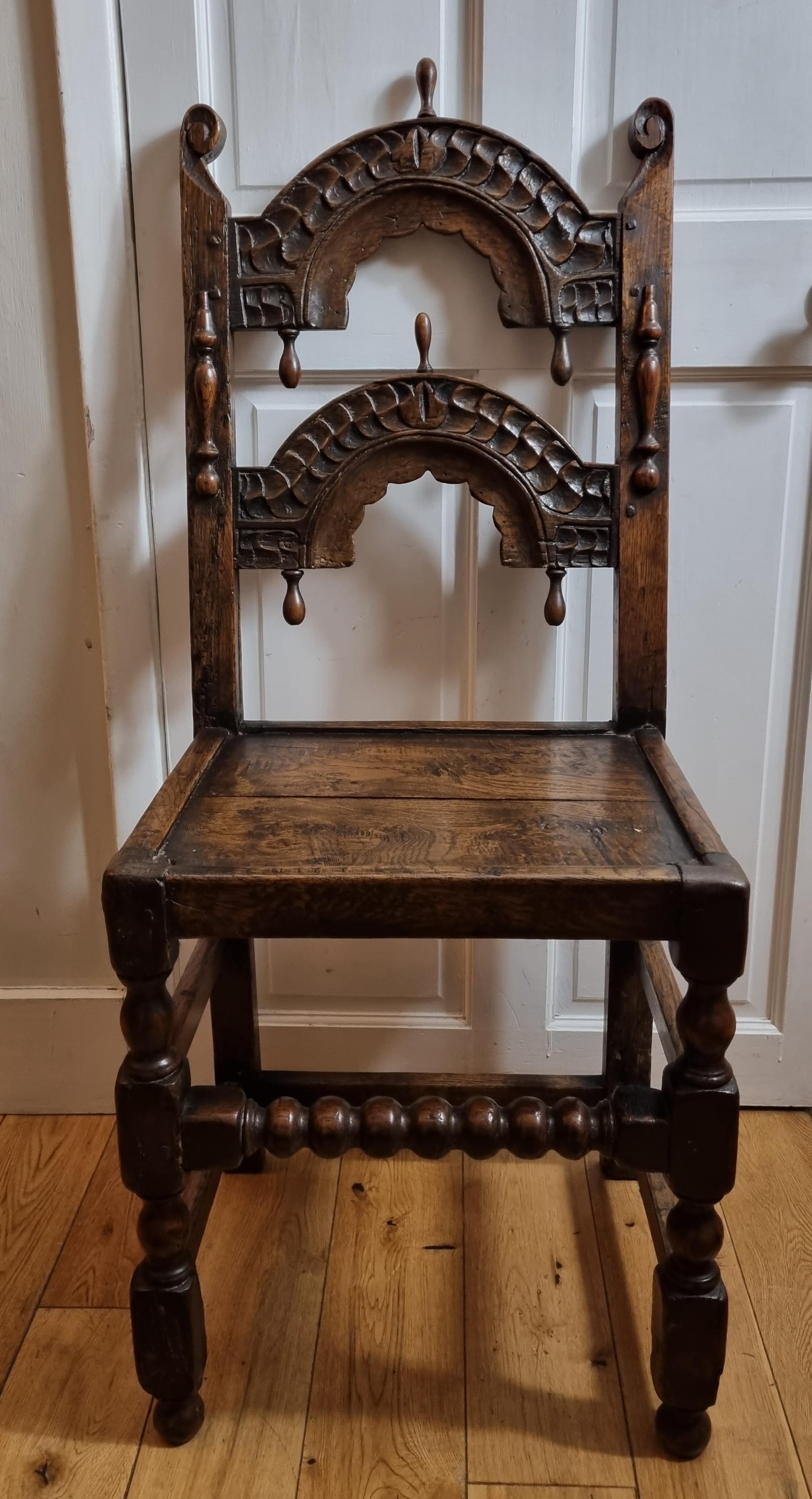 17th Century English Oak Dining Chairs Circa 1670 , Set of Six For Sale 1