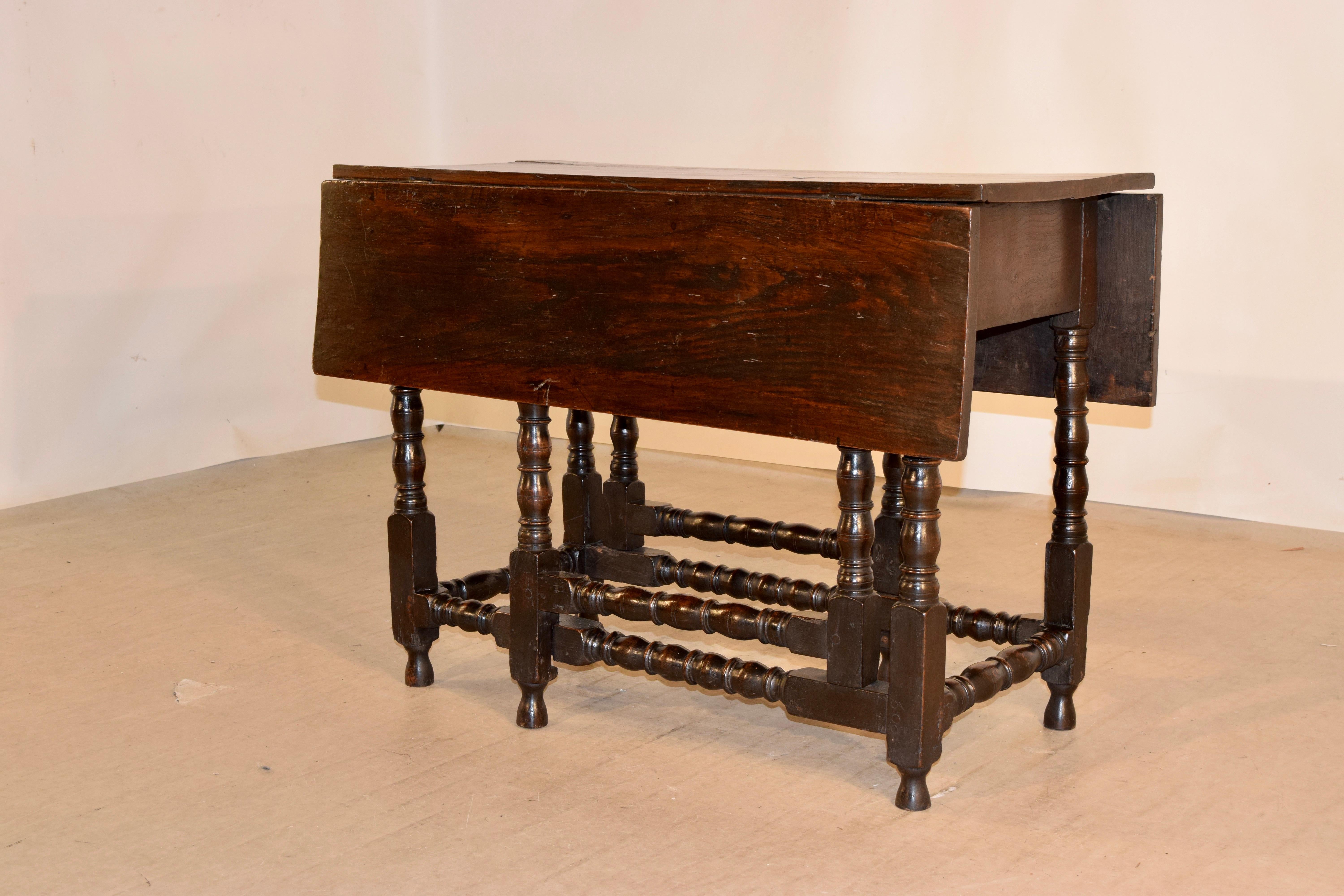 William and Mary Table à pied en chêne anglais du 17e siècle en vente