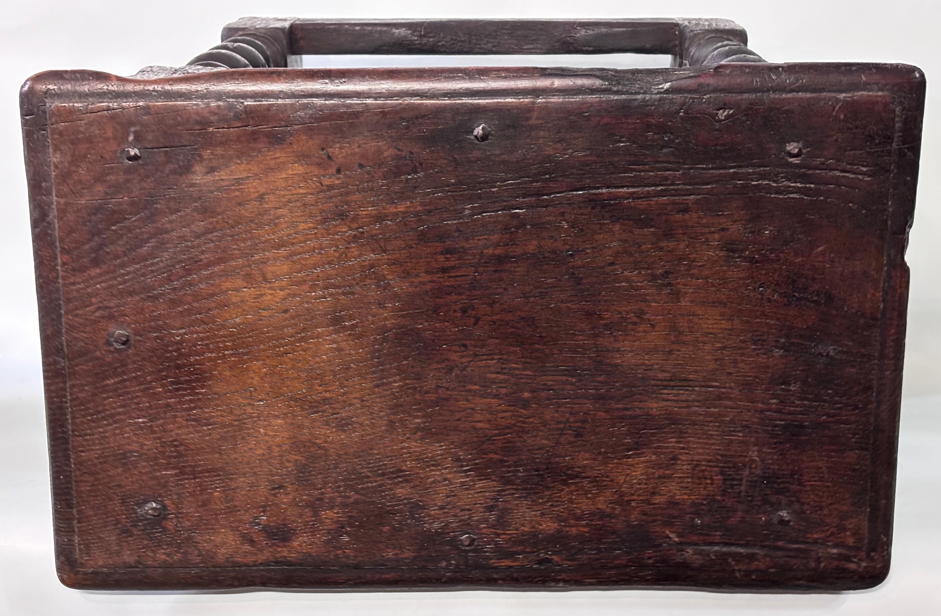 17th Century English Oak Joint Stool For Sale 2