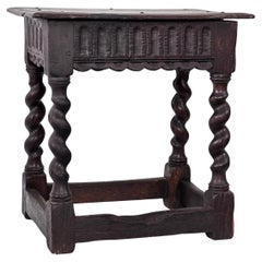 Tabourets en bois