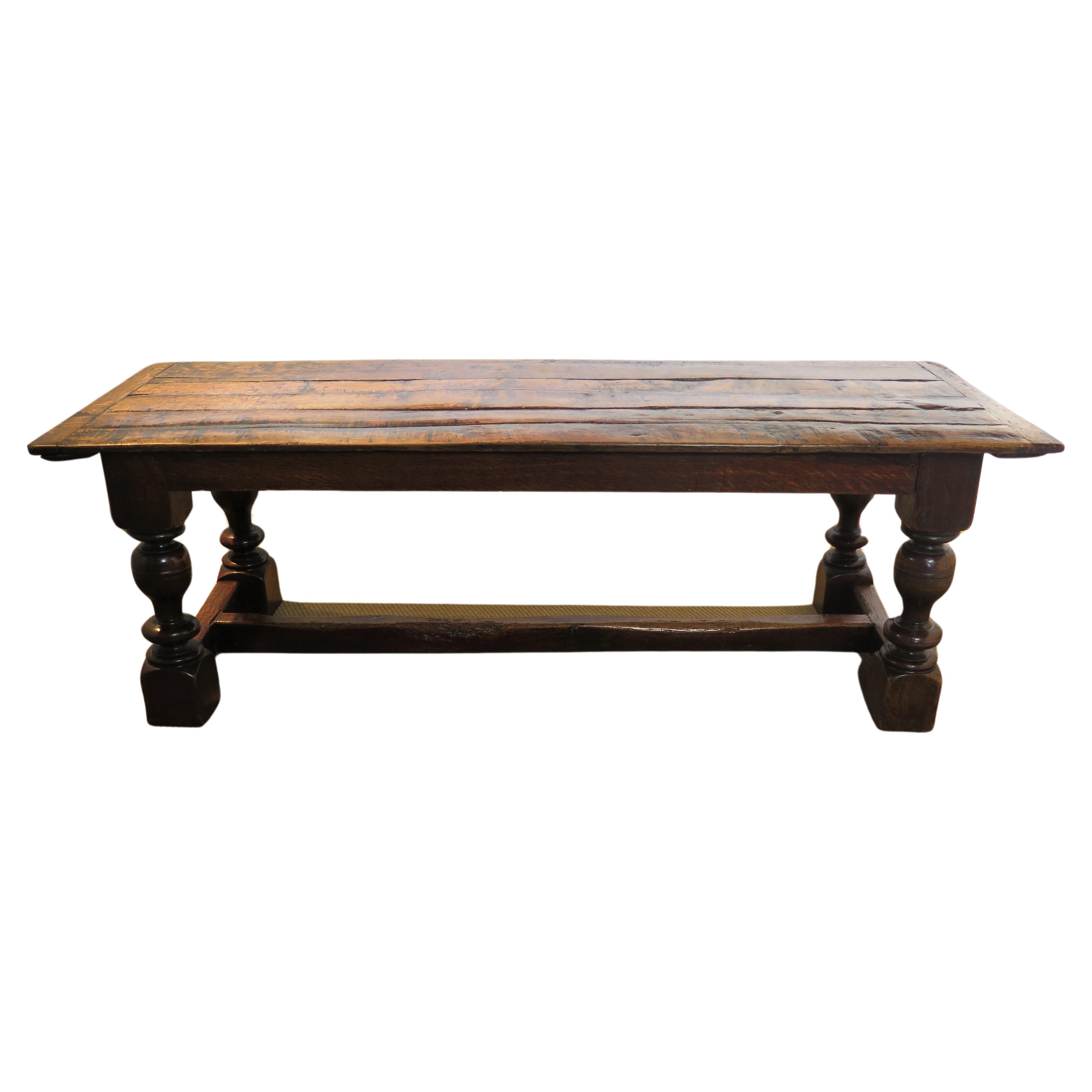 Réfectoire en chêne anglais du 17ème siècle / Table longue en vente