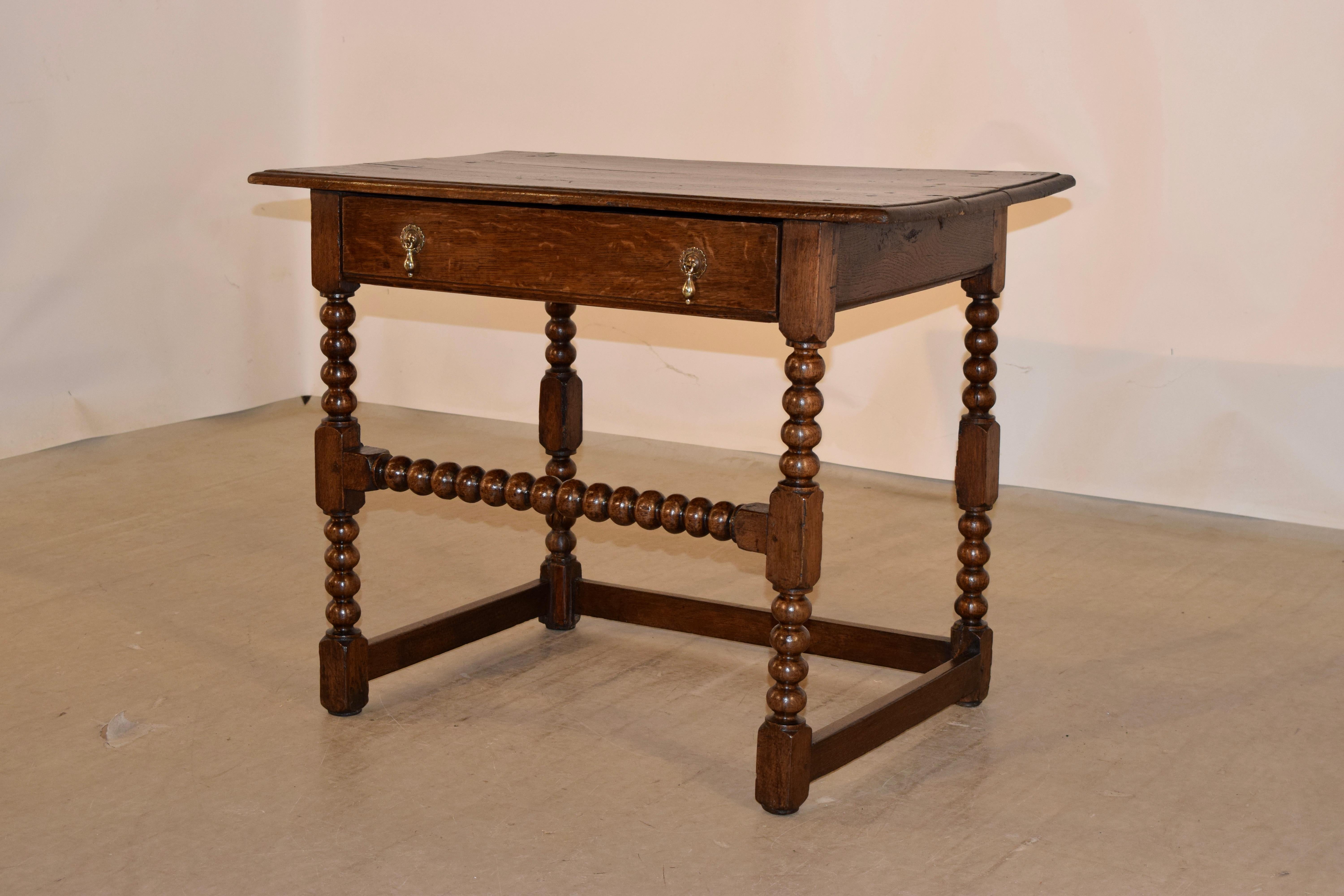 Charles II 17th Century English Oak Side Table