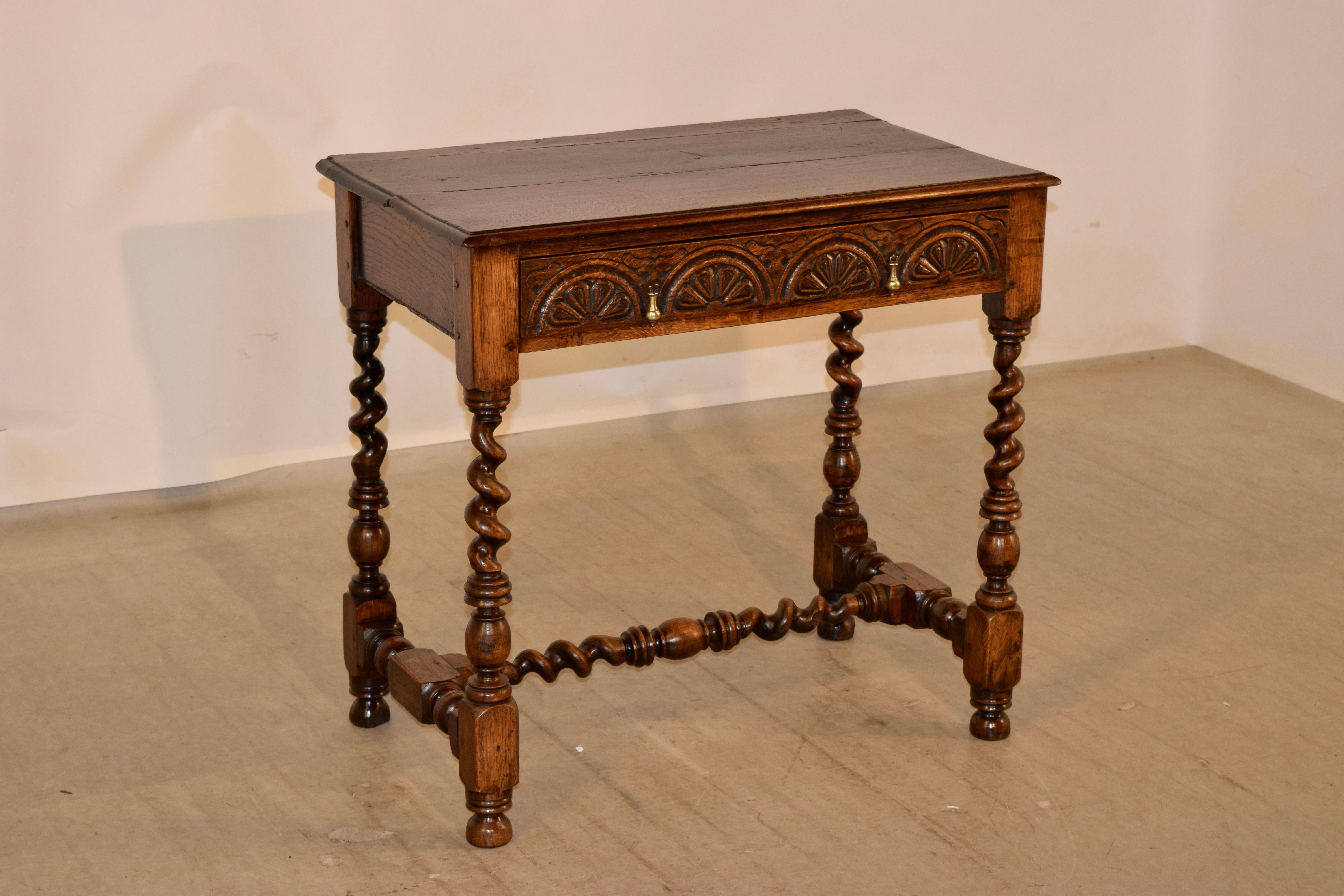 Charles II 17th Century English Oak Side Table