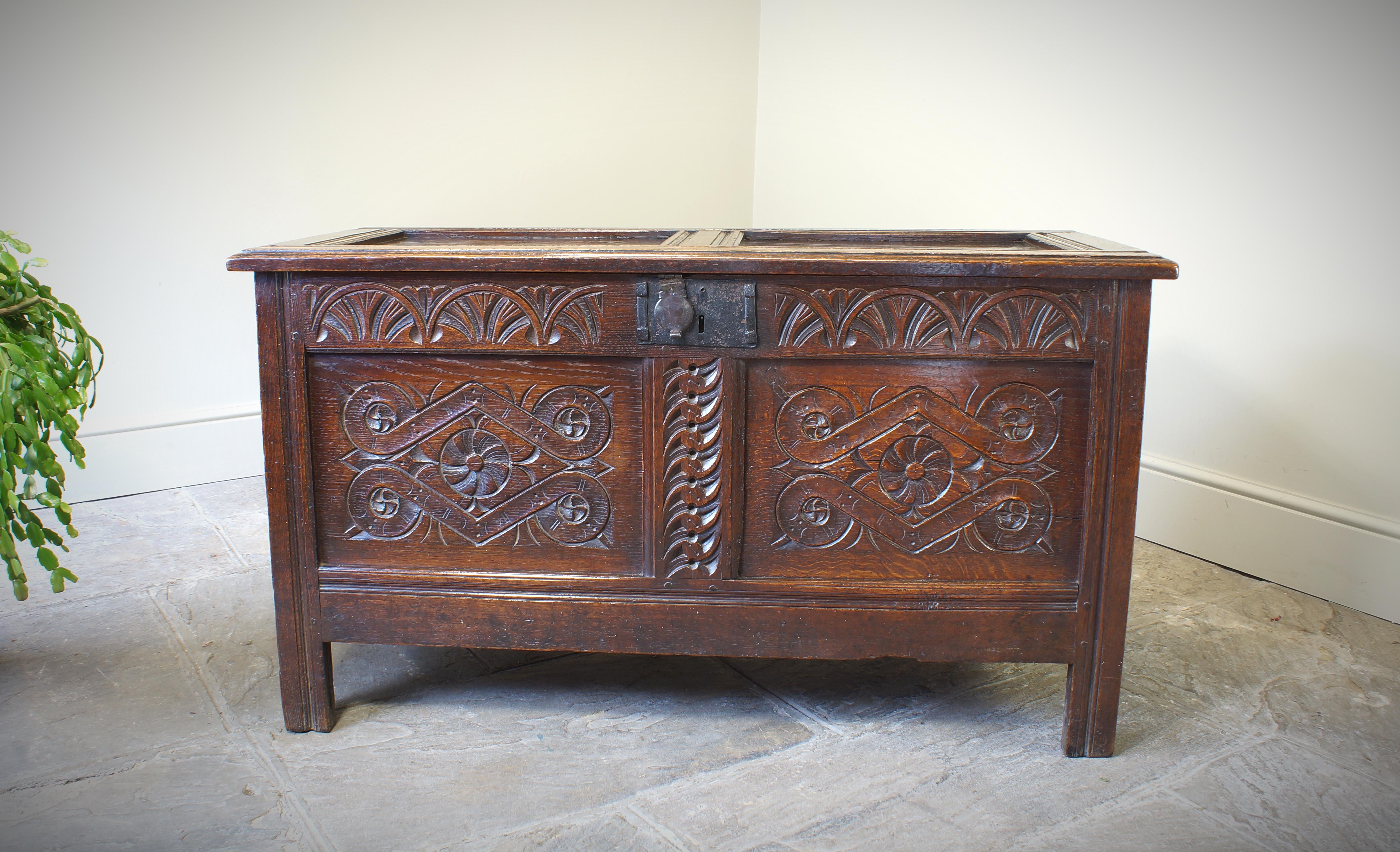 17th Century English Two Panelled Oak Coffer For Sale 6