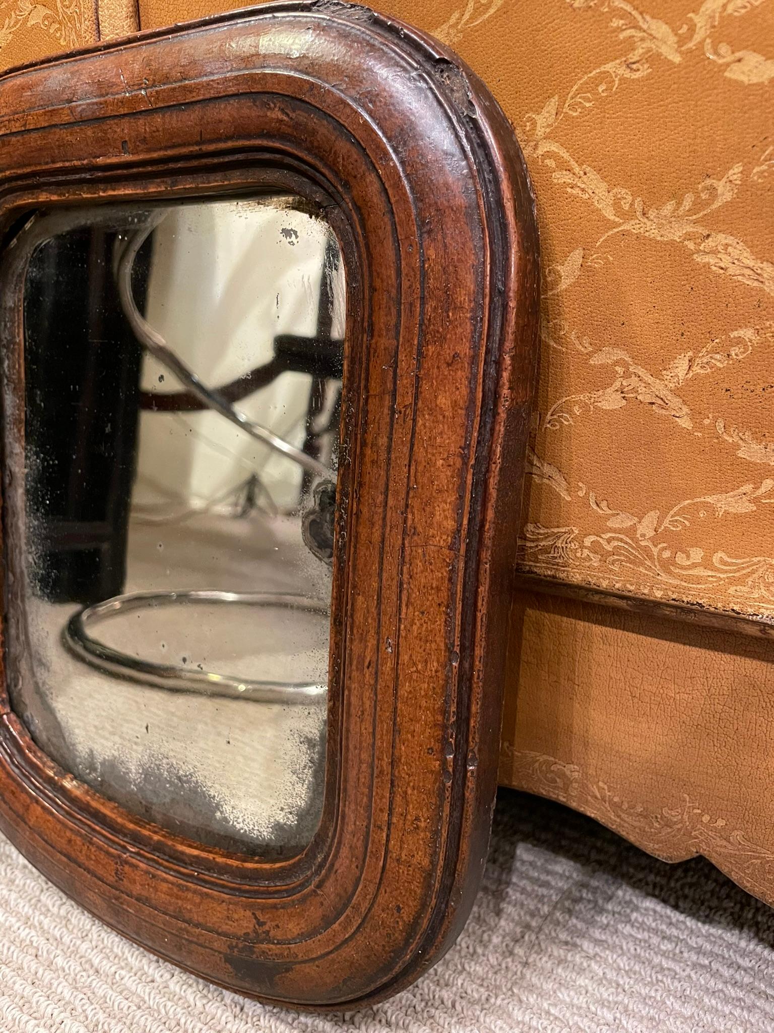 17th Century English Walnut Mirror With Original Glass, Small Scale For Sale 6