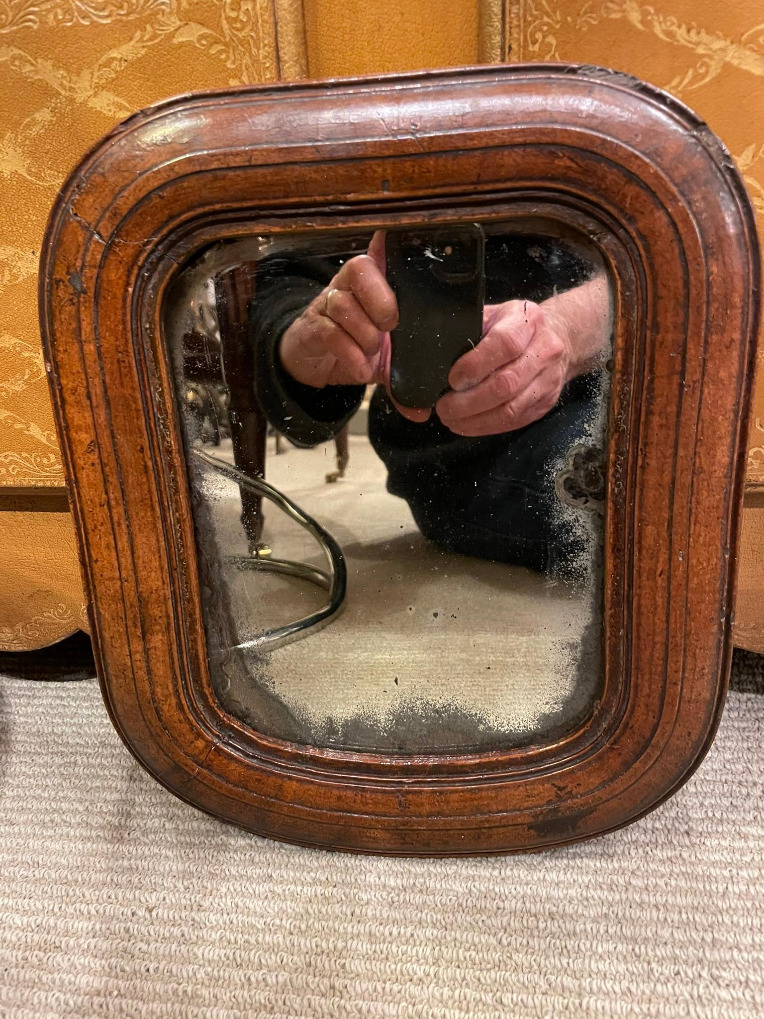 17th Century English Walnut Mirror With Original Glass, Small Scale For Sale 7