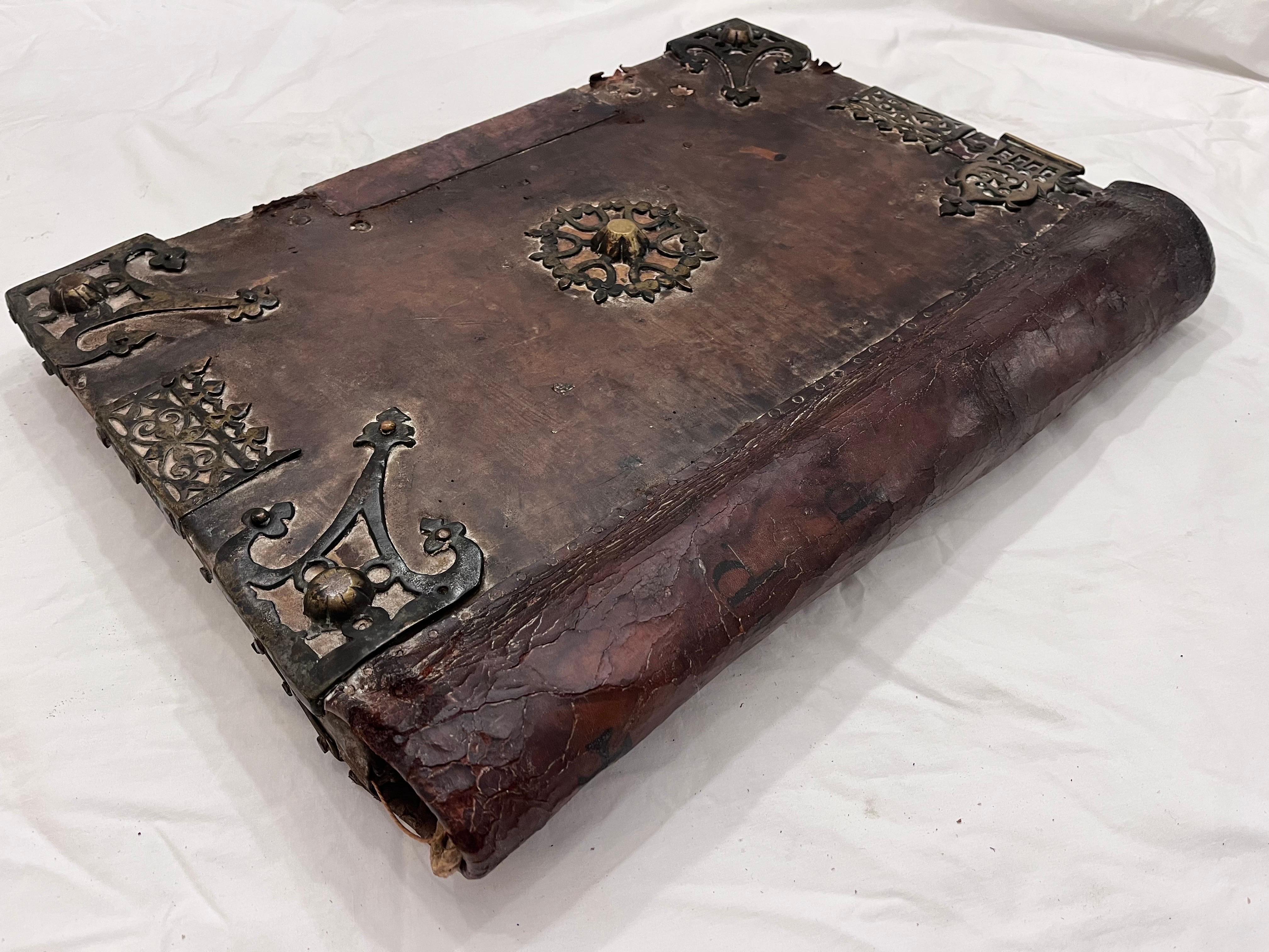 17th Century European Religious Book Binding Brass Mounts Vellum Monumental Size In Distressed Condition For Sale In Atlanta, GA
