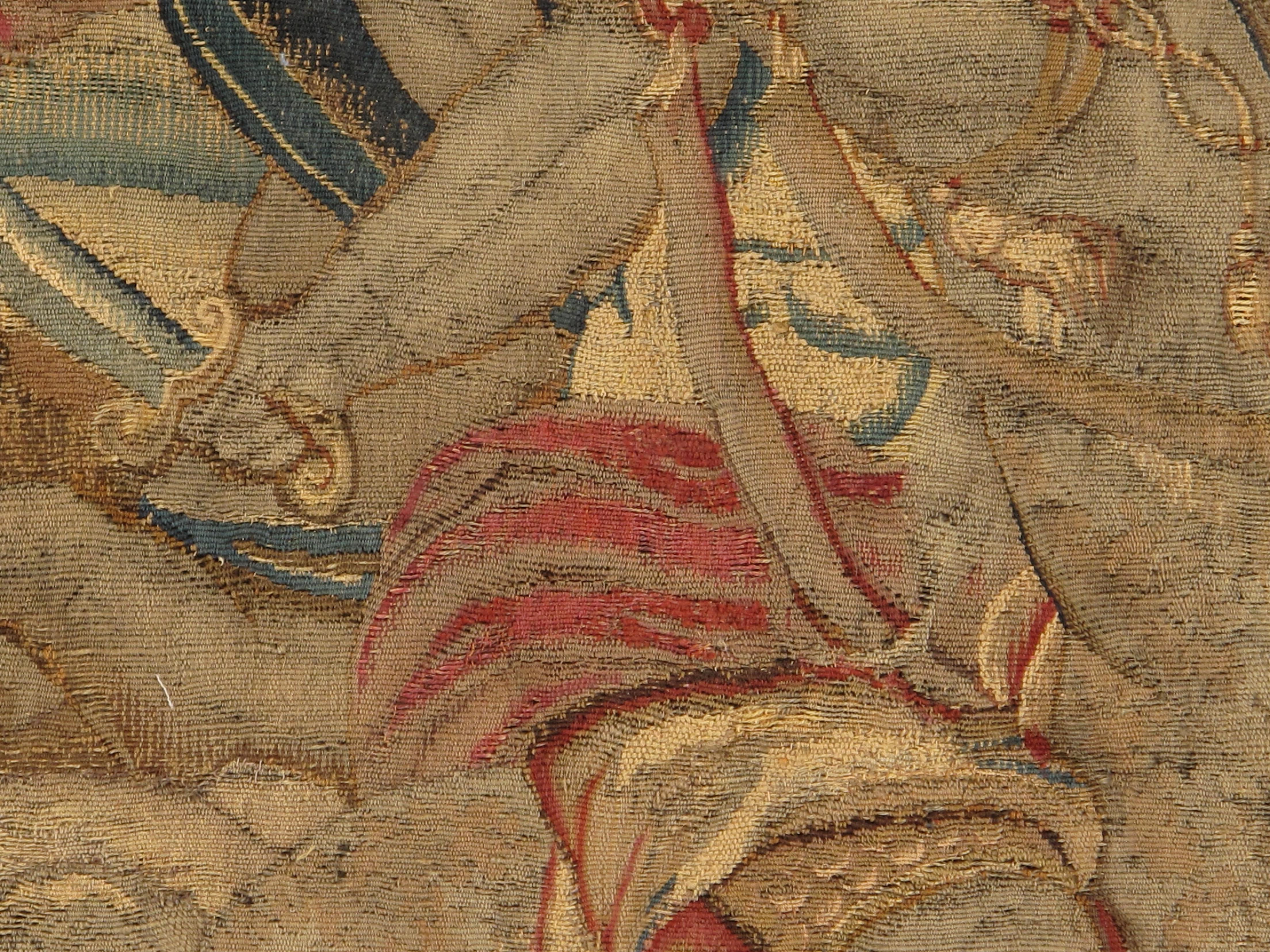 Belge Tapisserie bruxelloise du 17ème siècle, laine de soie, vert, bleu, rouge, scène de bataille en vente