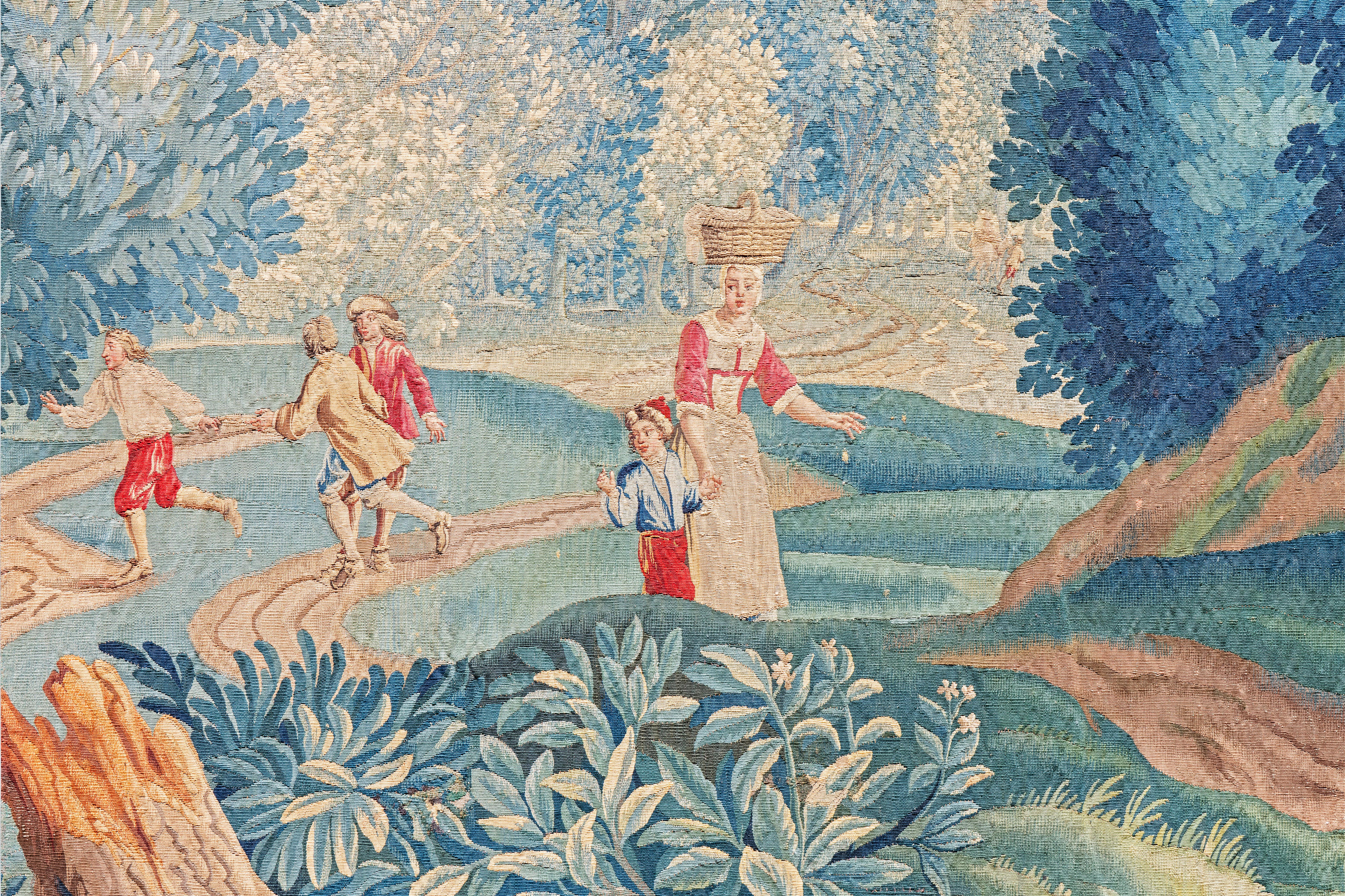 17th Century Fine Flemish Tapestry, Silk & Wool, Green, Blue, Red, Battle Scene For Sale 6