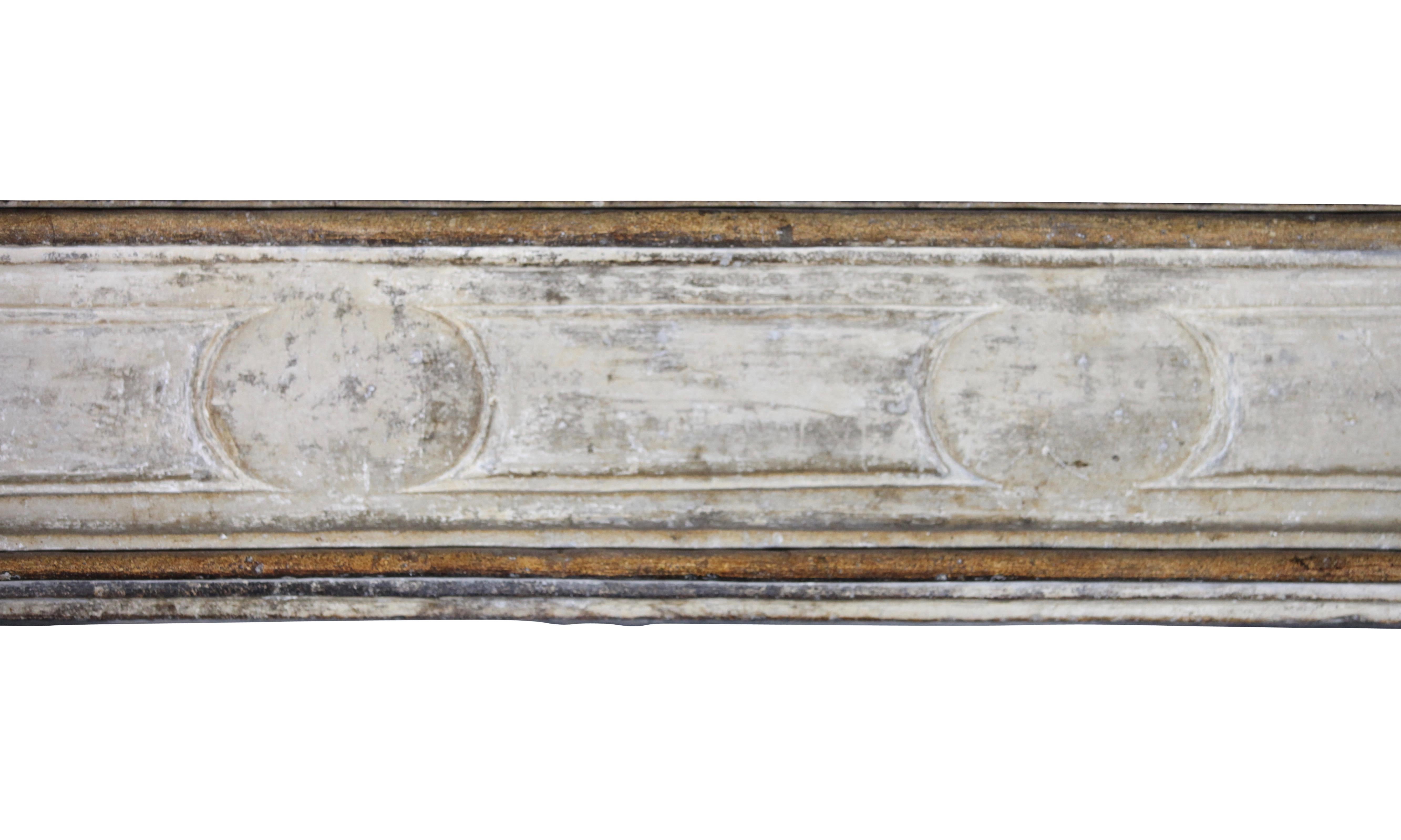 When you admire the images you'll see that this vintage fireplace mantle is one of a kind with her great patina. The patina gives this one a country aspect although it can be used in also a modern white interior where it will be the masterpiece of