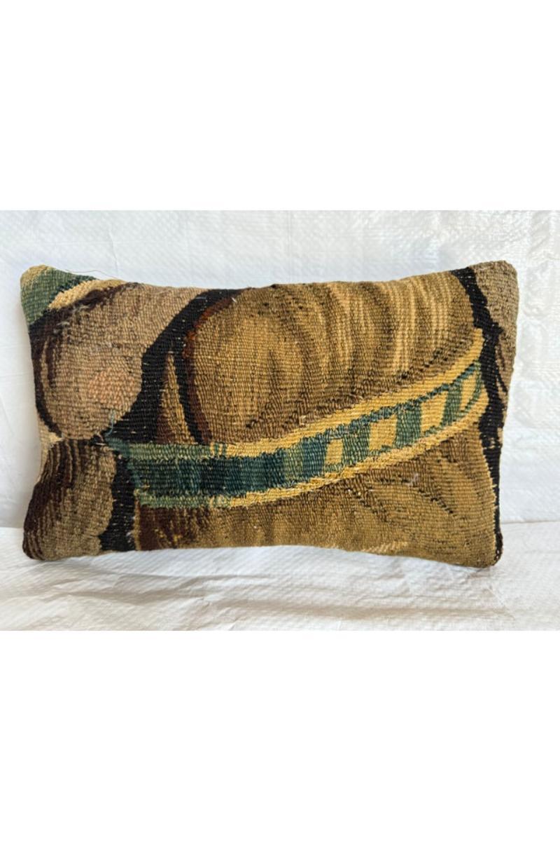 Add a touch of old-world elegance with our 17th Century Flemish Pillow. Measuring 14