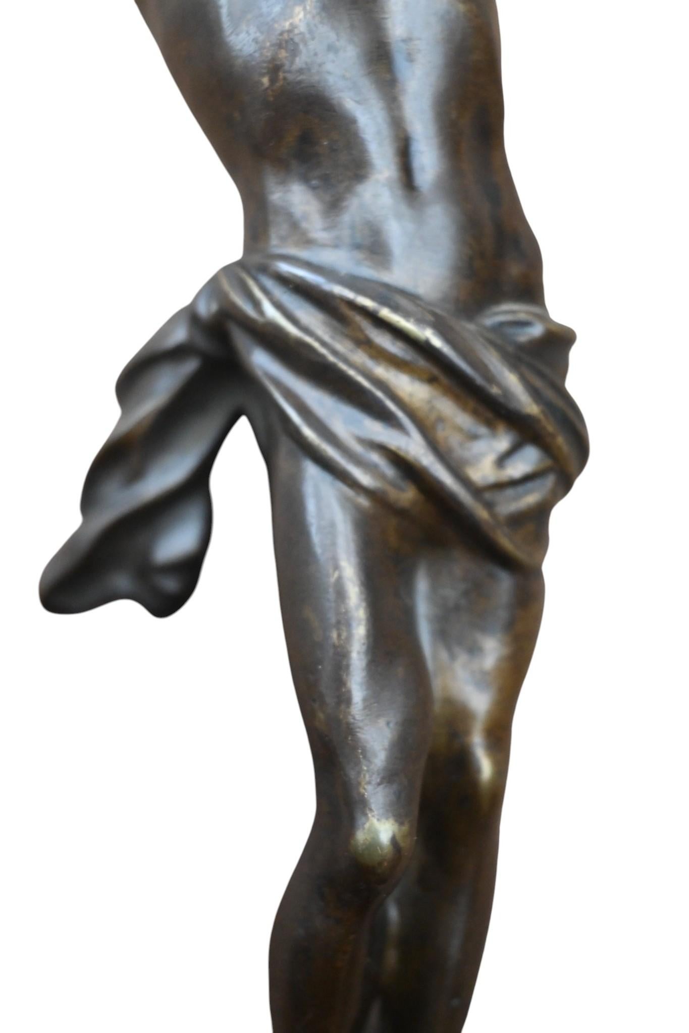 Flämischer Bronzekorpus aus dem 17. Jahrhundert - Jansenistischer Typ - 24 cm (Barock) im Angebot