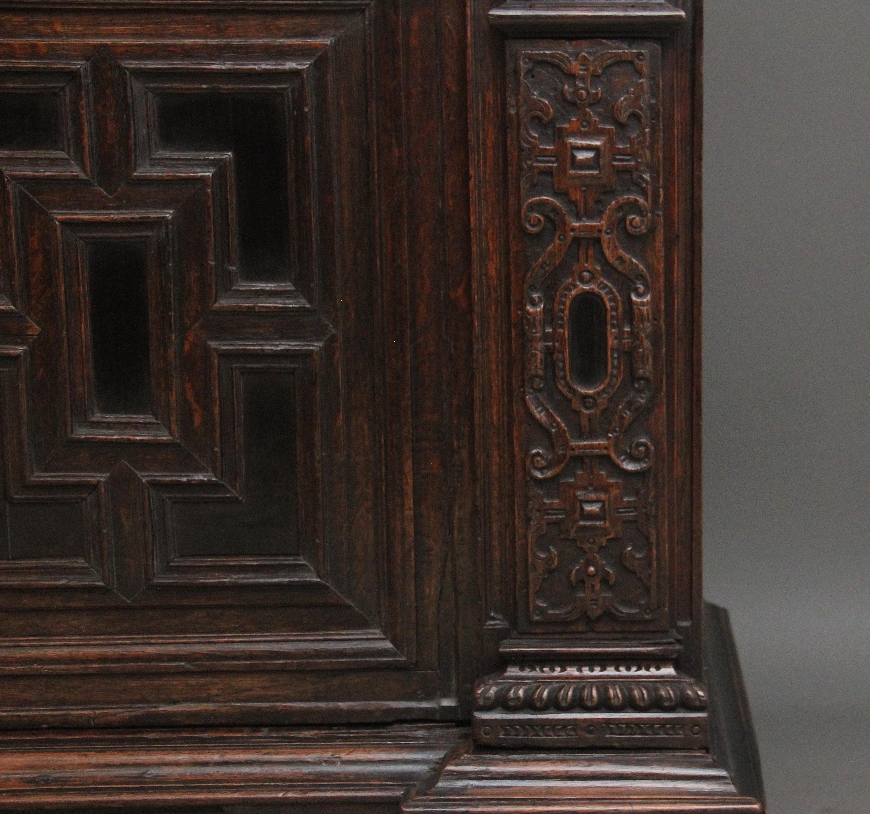 17th Century Flemish carved oak cupboard 7