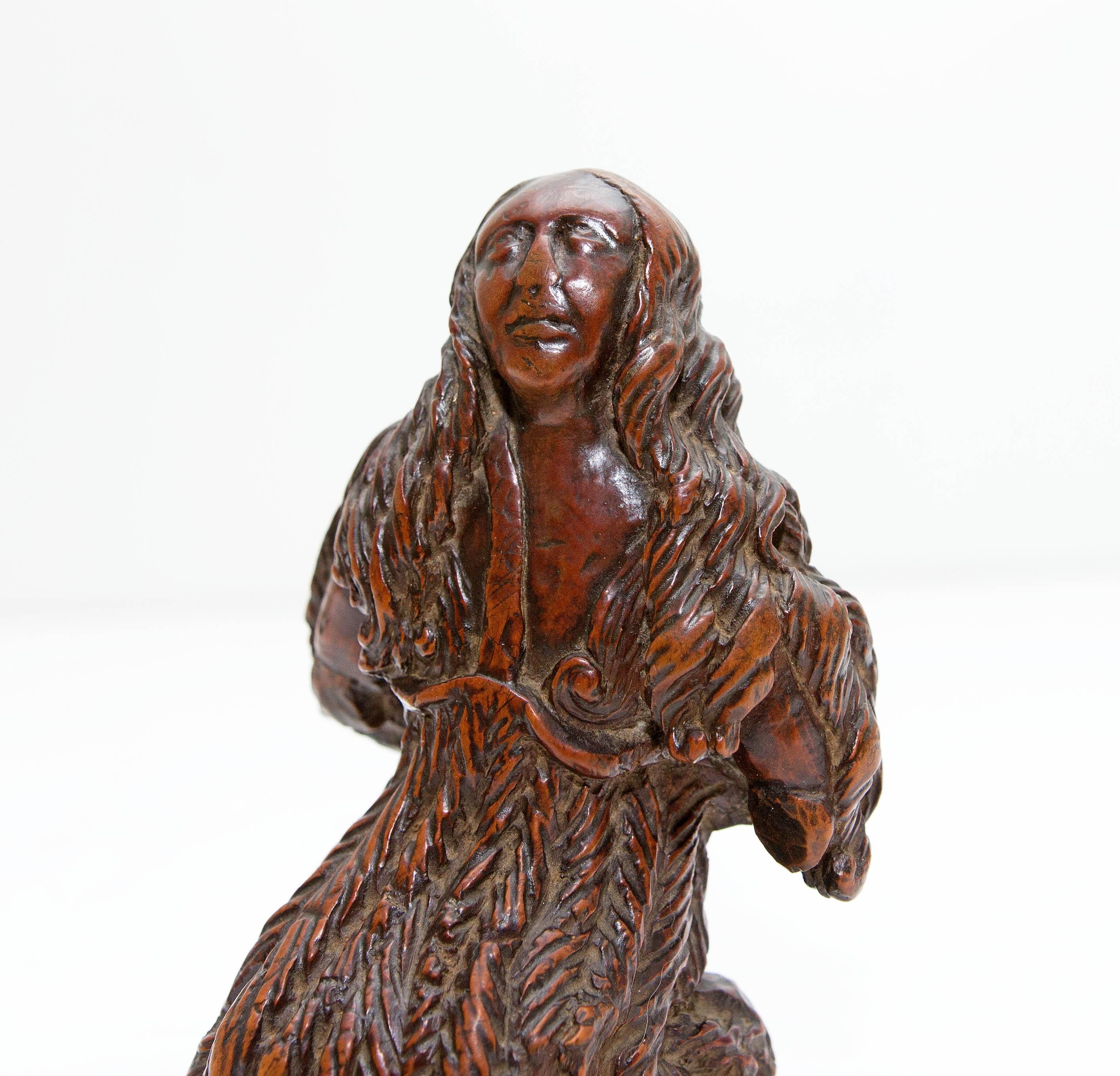 European 17th Century Flemish Carving of a Religious Figure For Sale