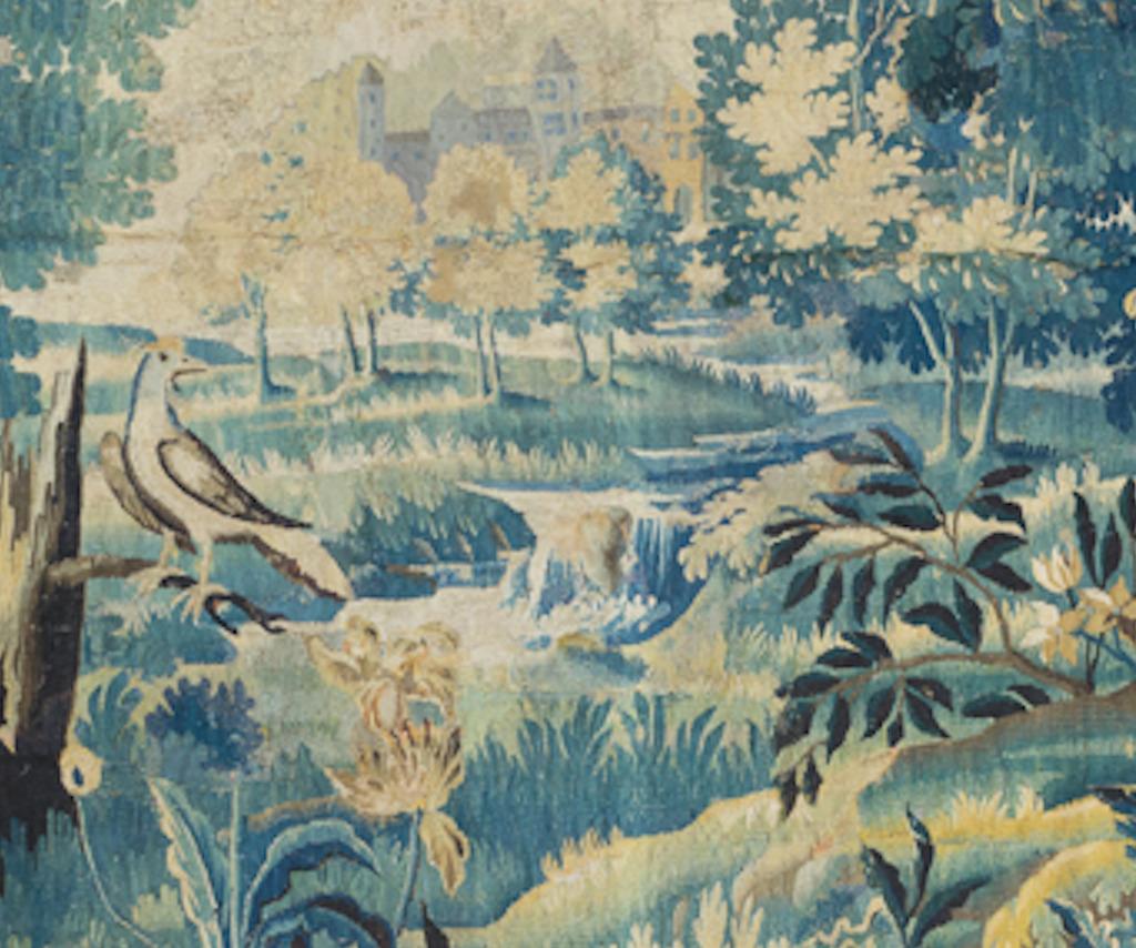Baroque Paire de tapisserie de paysage flamande ancienne du 17ème siècle de Verdure avec oiseaux  en vente