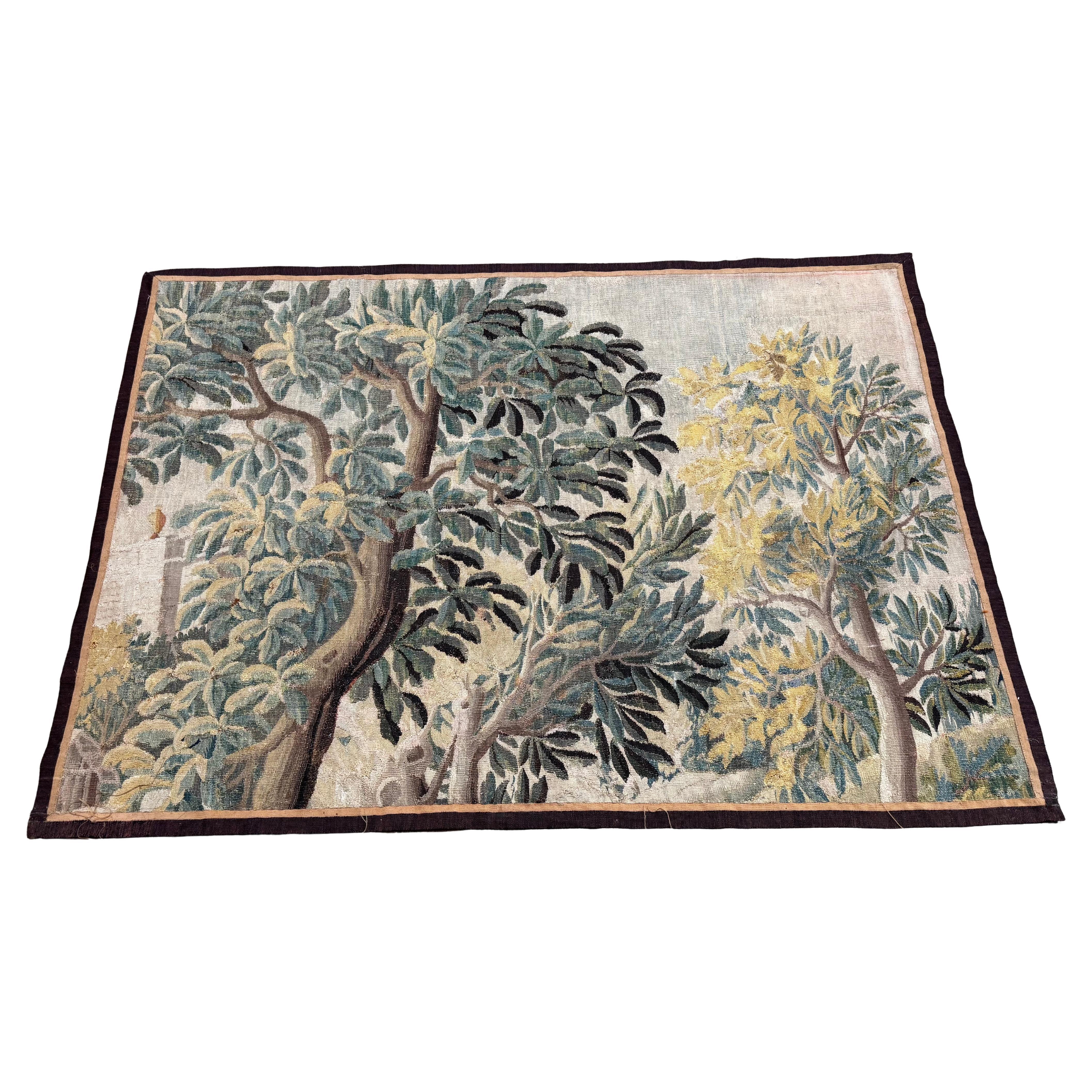 17th Century Flemish Verdure Tapestry en vente