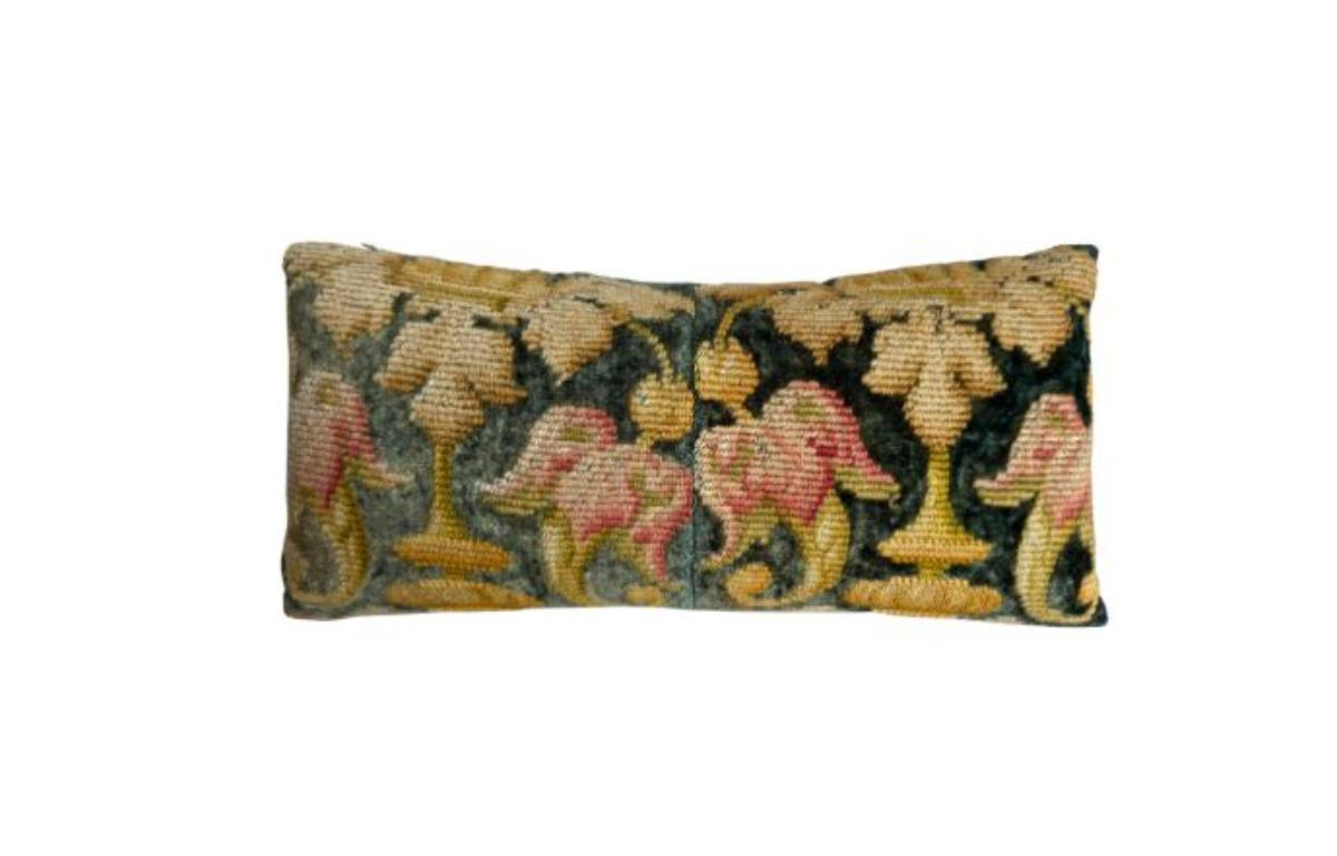 Inconnu Oreiller Florentine du 17e siècle 18x8 en vente