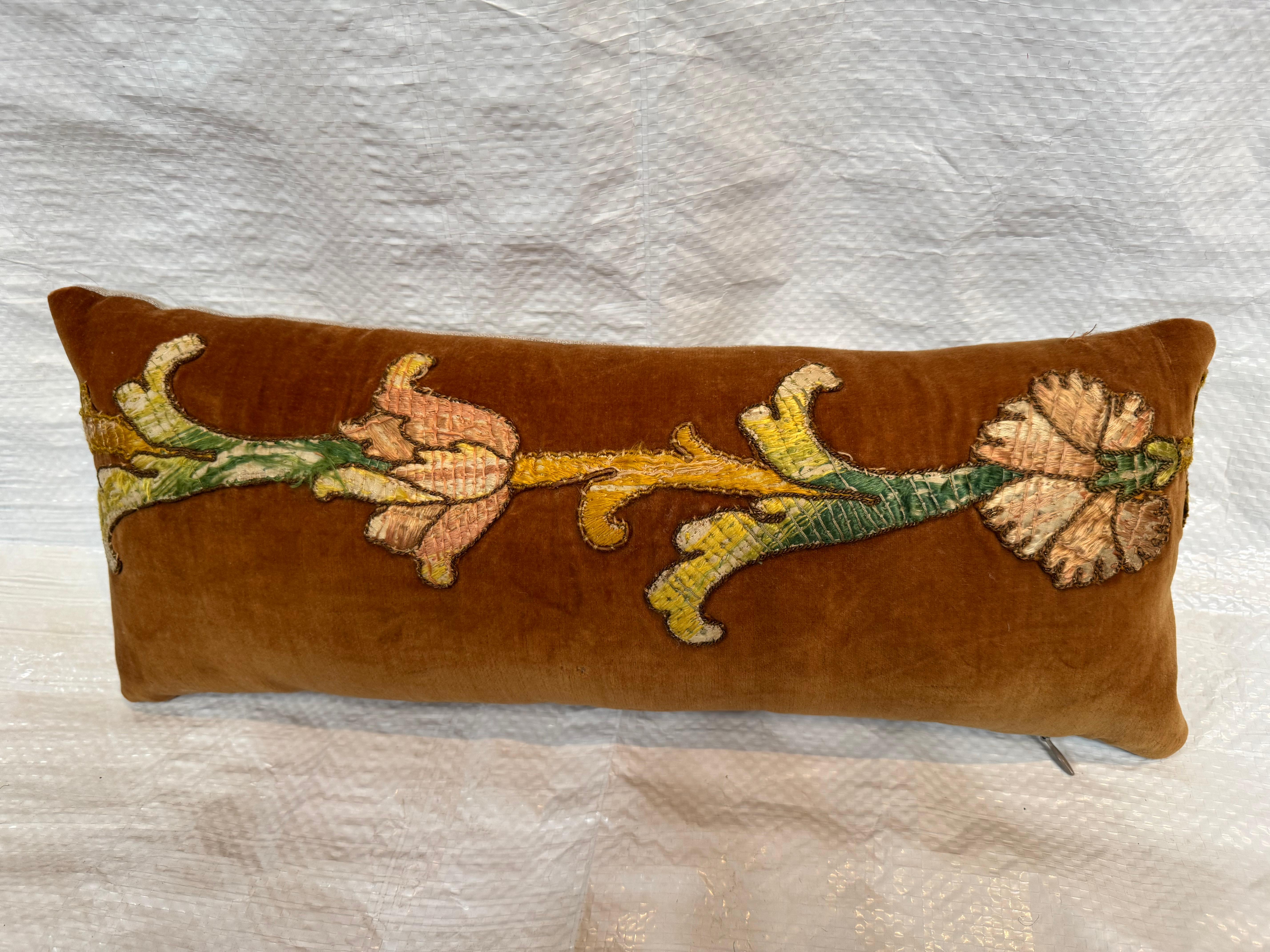 Baroque 17th Century Florentine Velvet and Silk Pillow For Sale