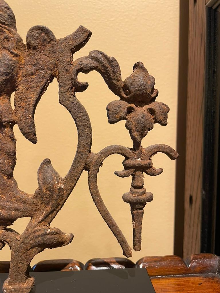 17. Jahrhundert Französisch Barock Eisen geflügelten Engel Fragment  im Angebot 13