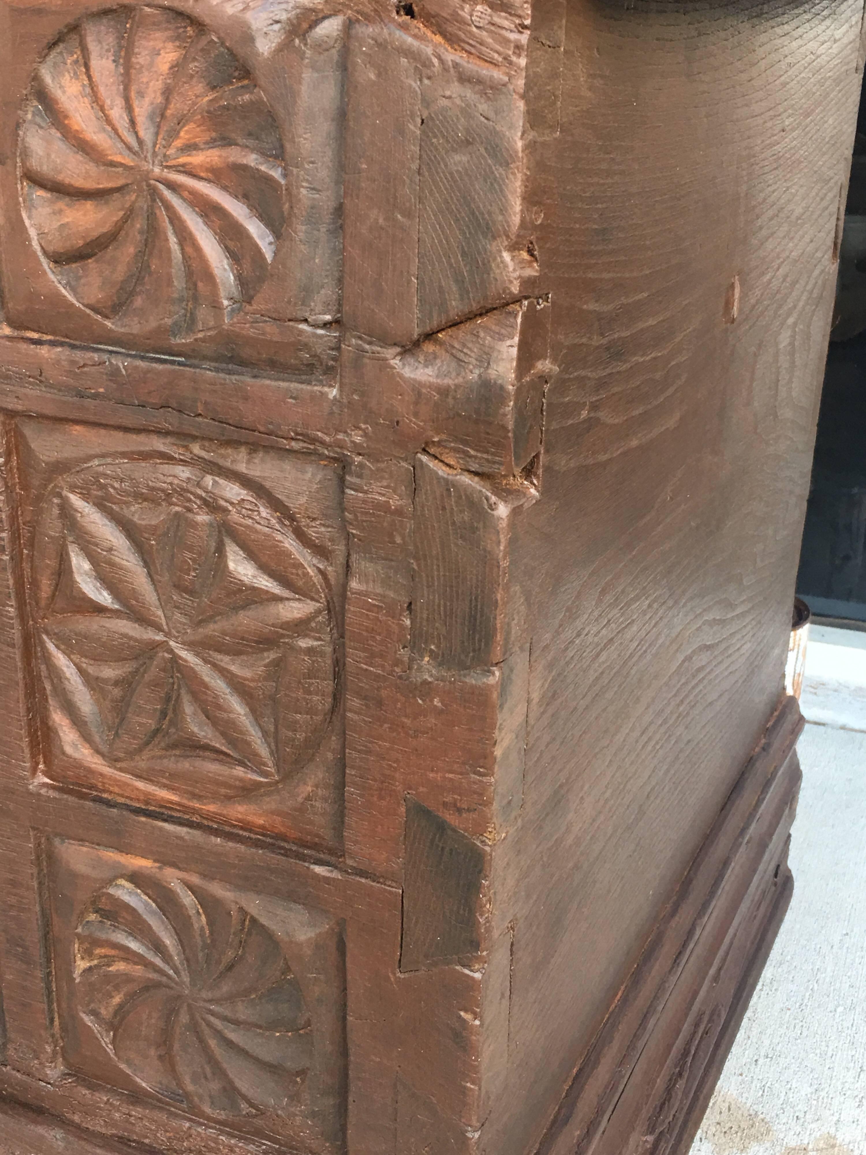 17th Century Spanish Baroque Savoy Hand-Carved Chest Trunk 4