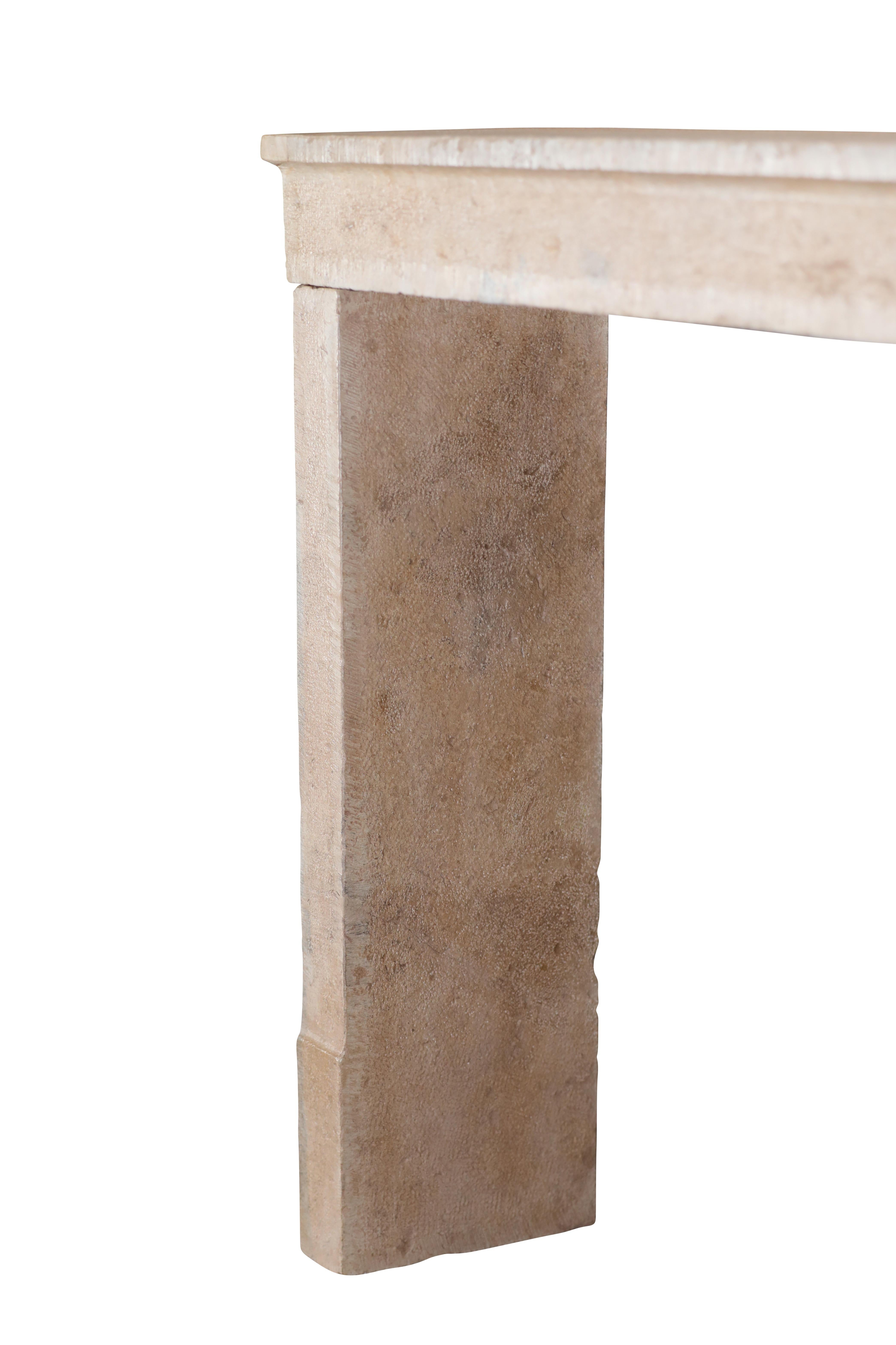 17th Century French Bicolor Hard Stone Minimal Fireplace Mantel For Sale 15
