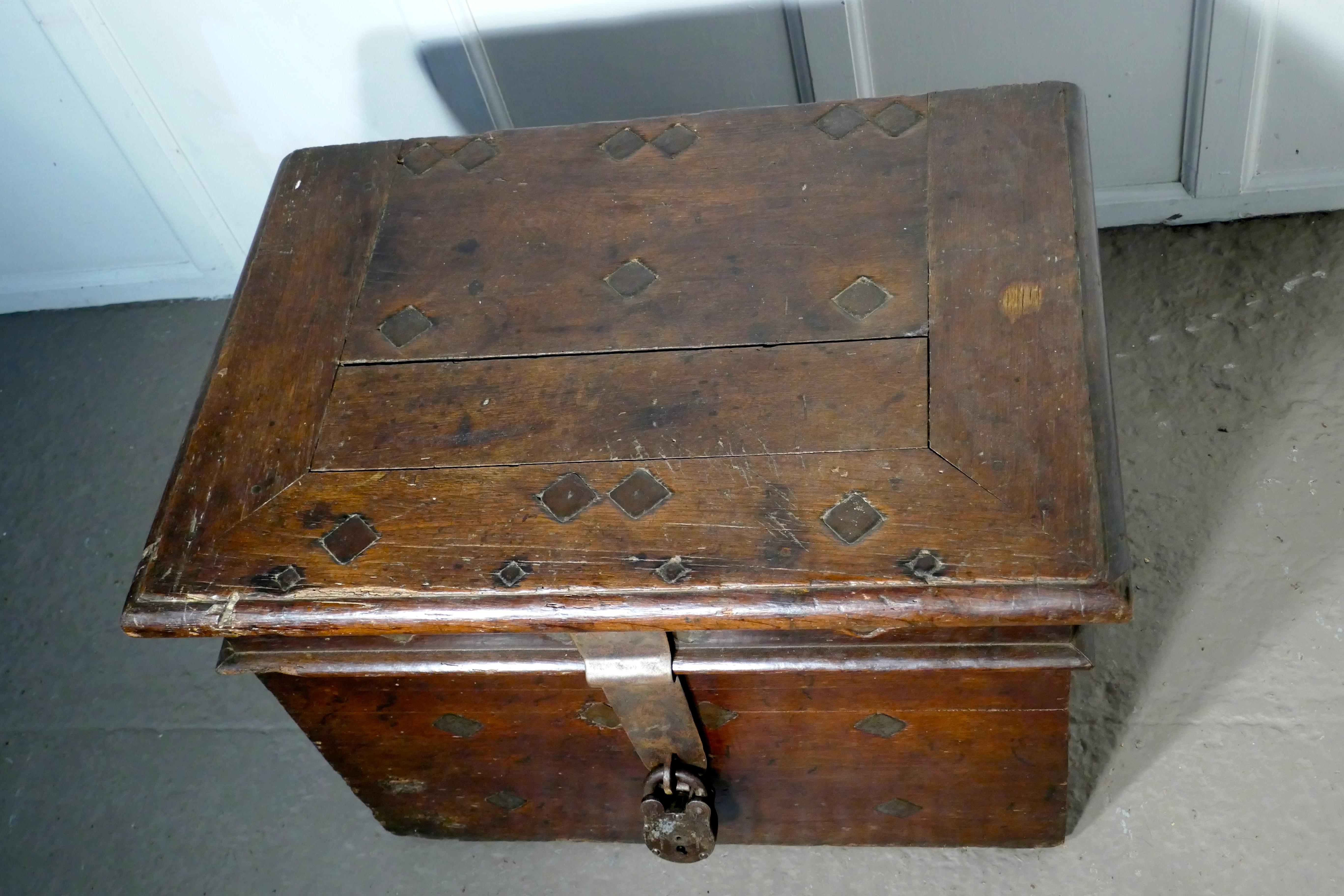 Elizabethan 17th Century French Coffer, Oak Silver Treasure Chest, Strong Box    For Sale