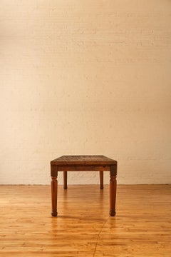 Tavolo con porta francese del XVII secolo