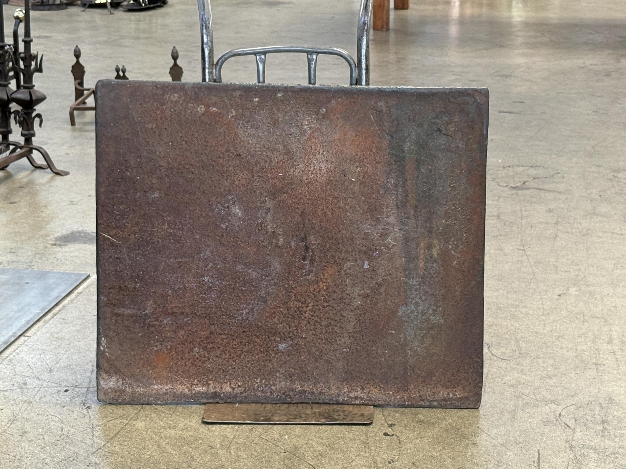 17th Century French Fireback / Backsplash with Pillars and Fleurs de Lys For Sale 5