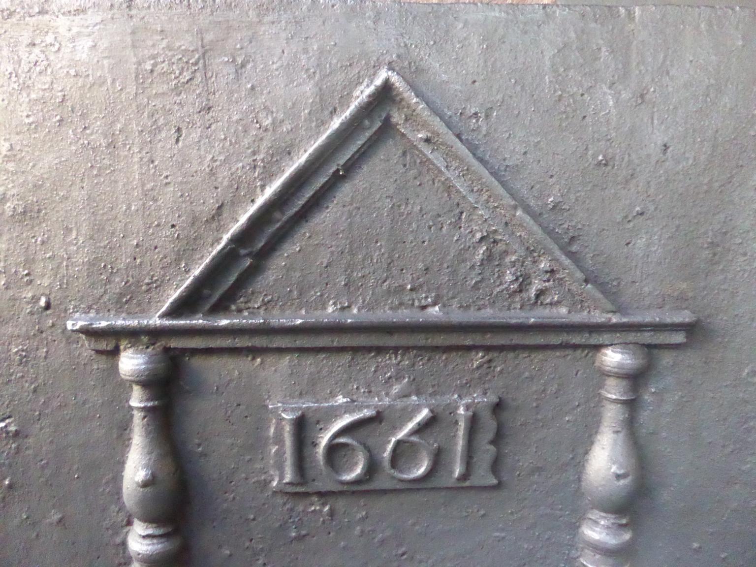 Gothic Heavy French 'Pillars and Pediment' Fireback, Dated 1661